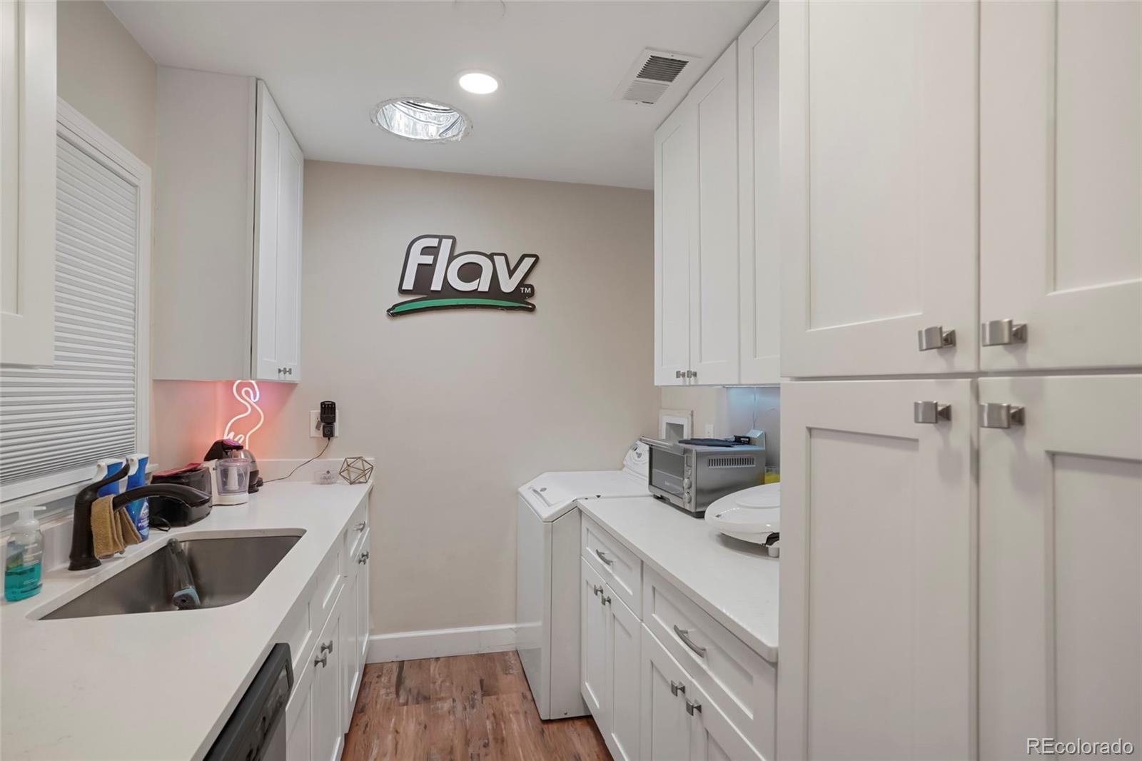 MLS Image #2 for 3298 s eudora street,denver, Colorado