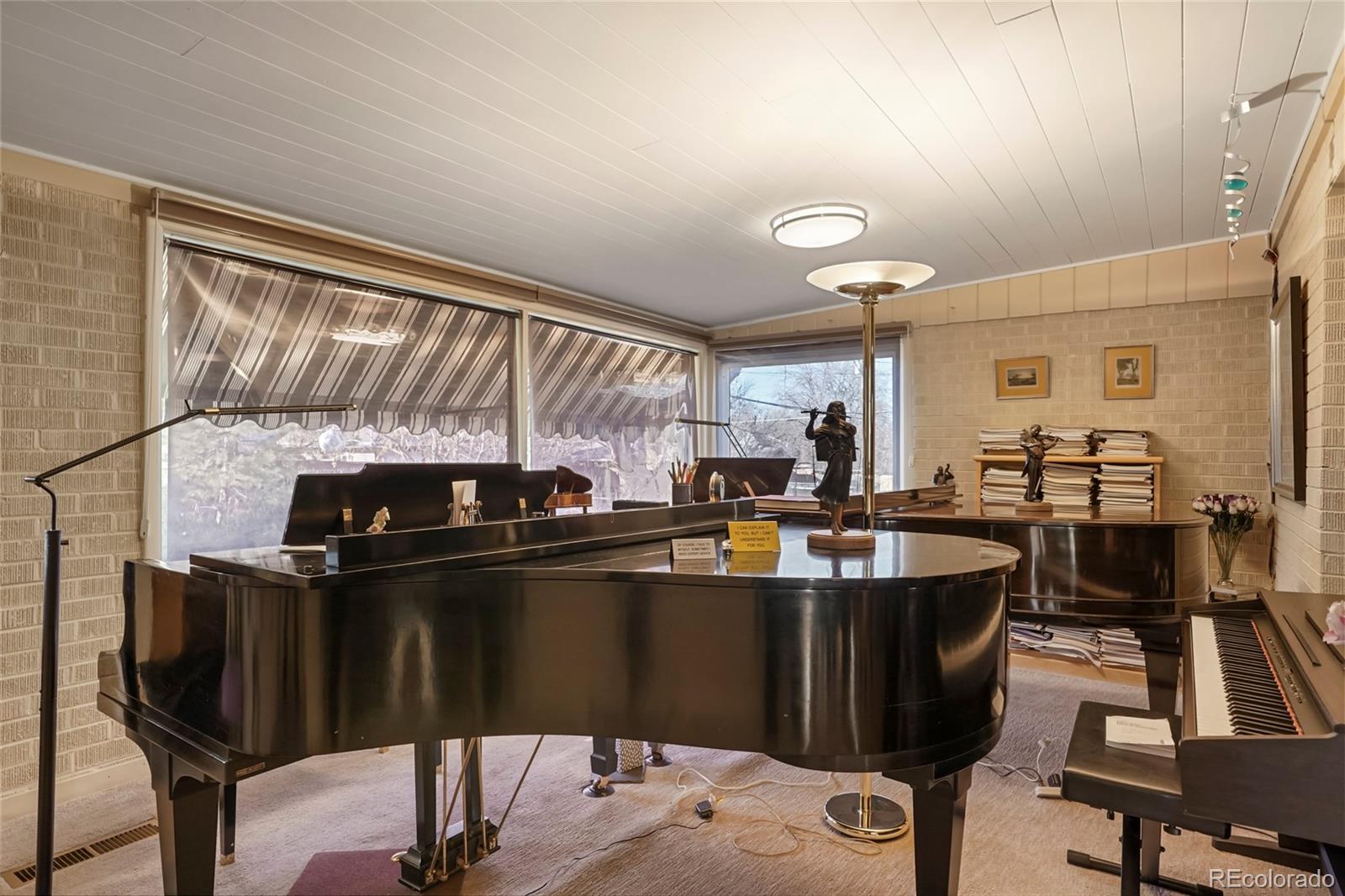 MLS Image #7 for 3311 s dahlia street,denver, Colorado