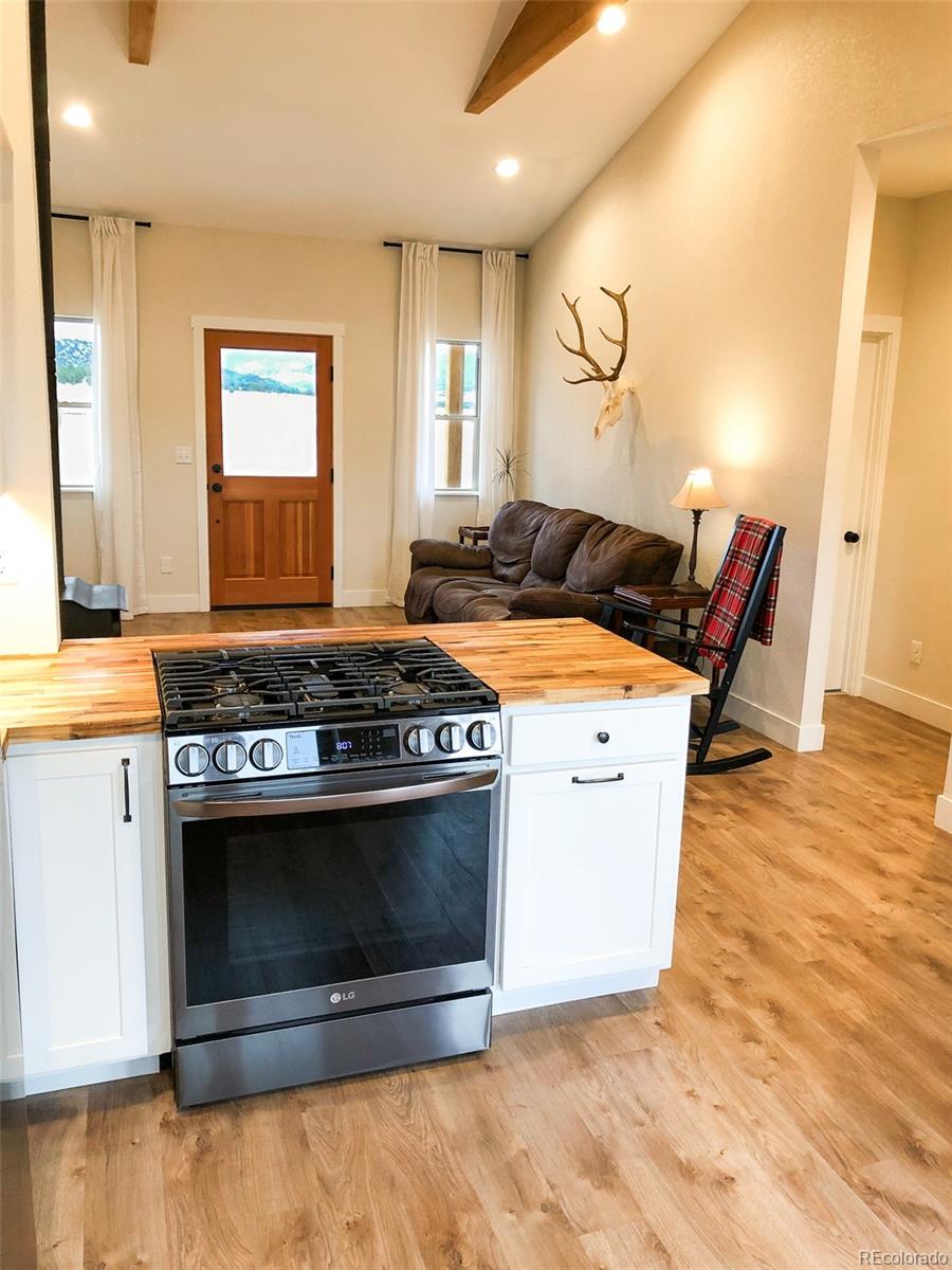 MLS Image #11 for 110  triple j court,coaldale, Colorado