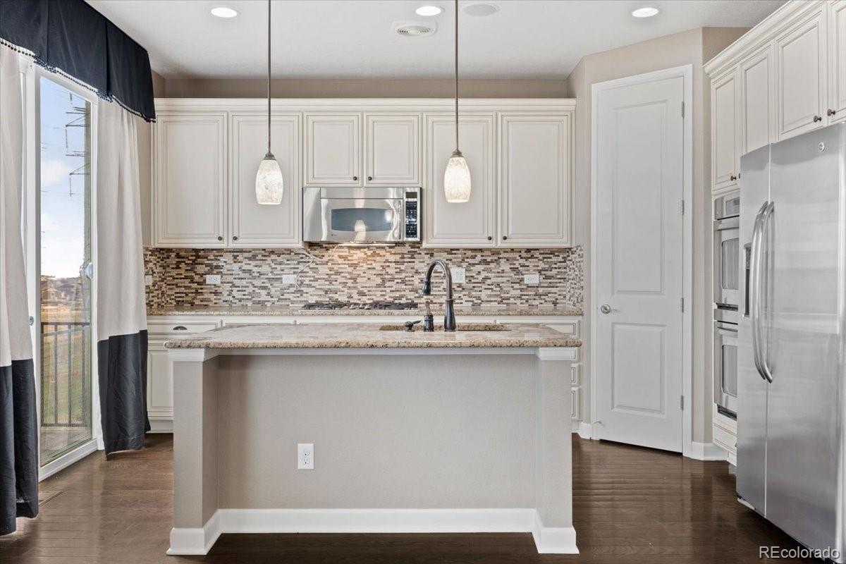 MLS Image #4 for 6031 s irvington court,aurora, Colorado