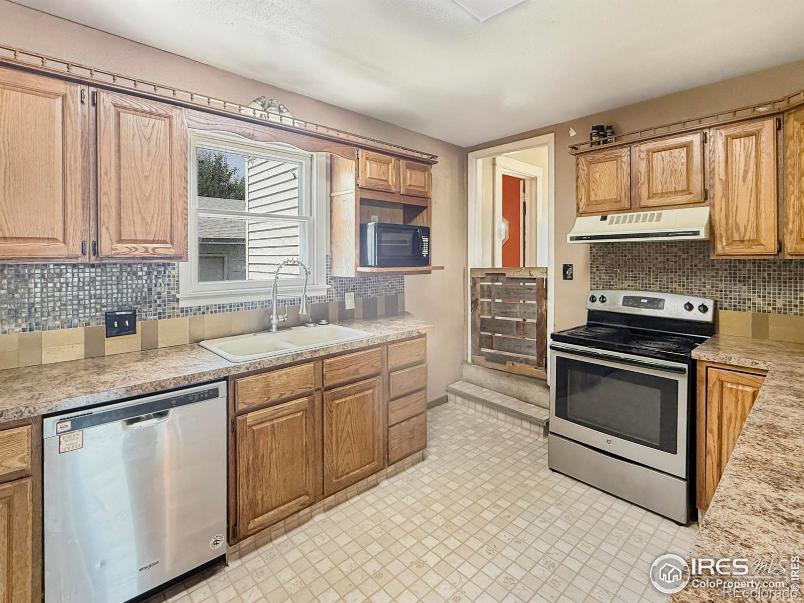 MLS Image #8 for 105 n logan avenue,haxtun, Colorado