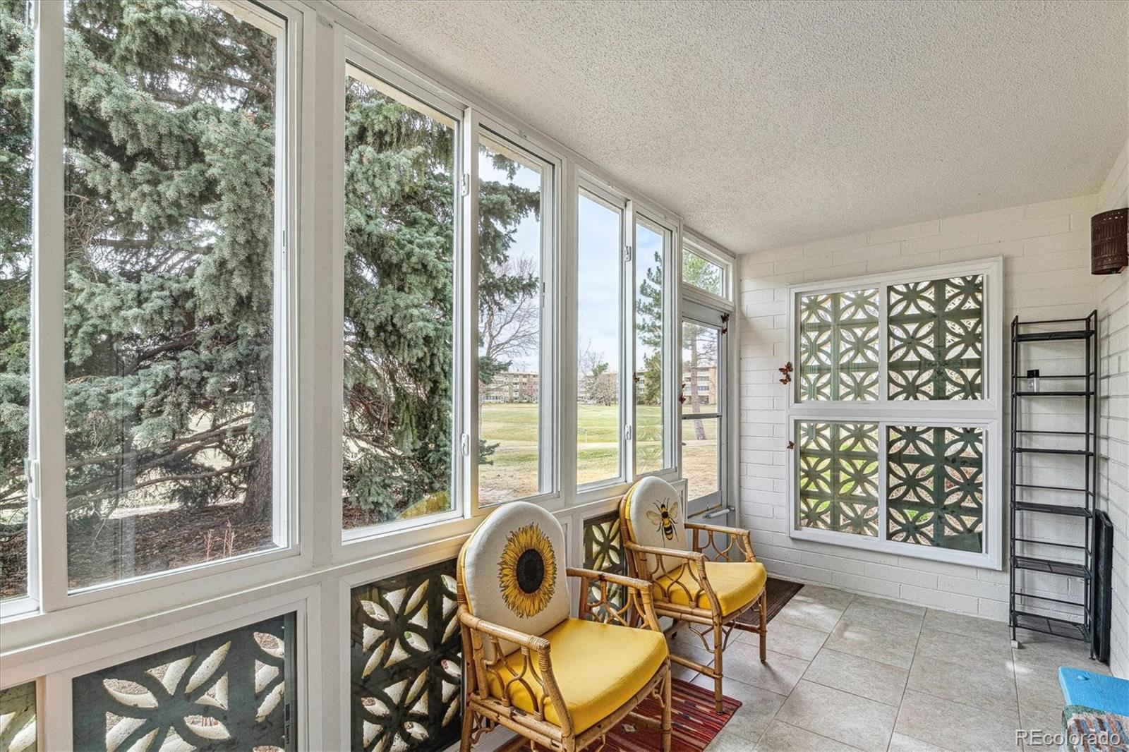 MLS Image #13 for 9320 e center avenue,denver, Colorado