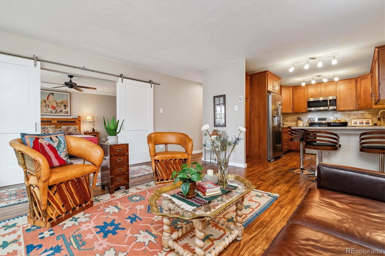 MLS Image #6 for 9320 e center avenue,denver, Colorado