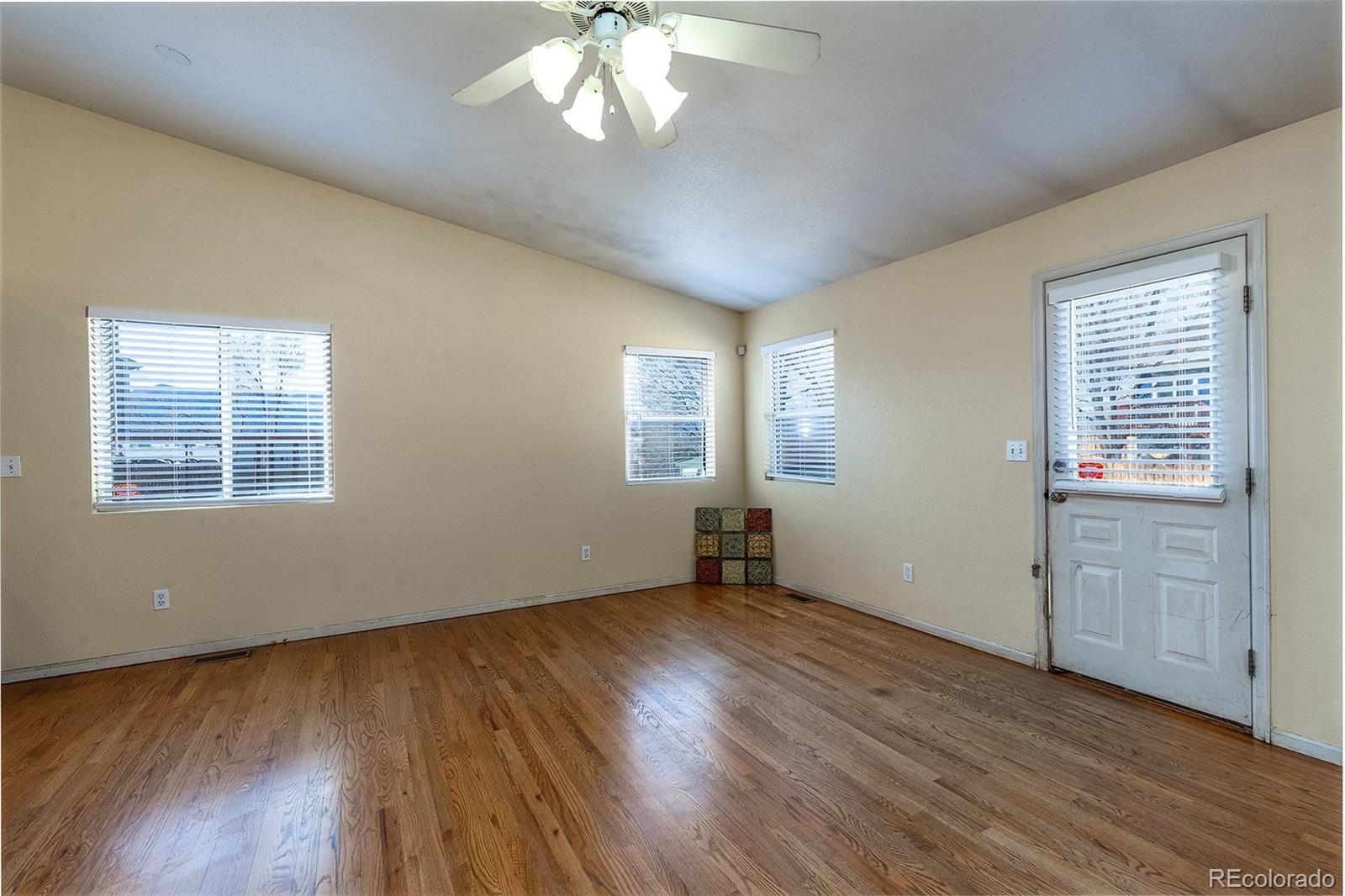 MLS Image #10 for 4860  beechvale drive,colorado springs, Colorado