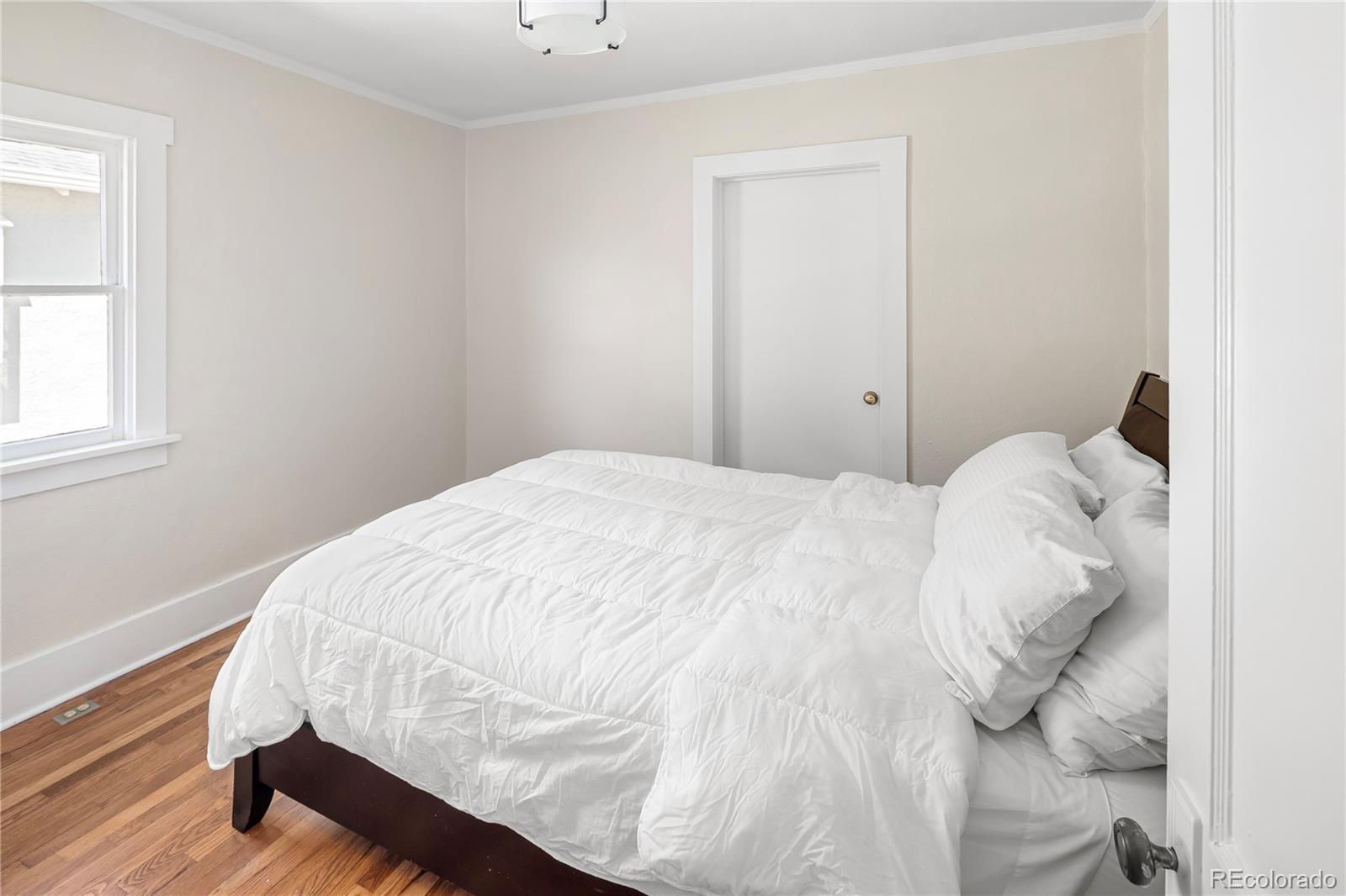 MLS Image #24 for 2676 s lincoln street,denver, Colorado