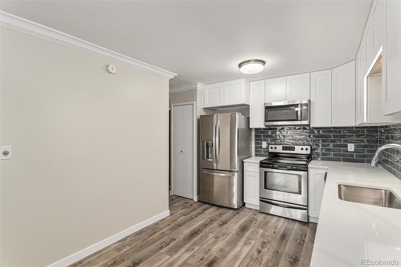 MLS Image #8 for 3460 s poplar street 404,denver, Colorado