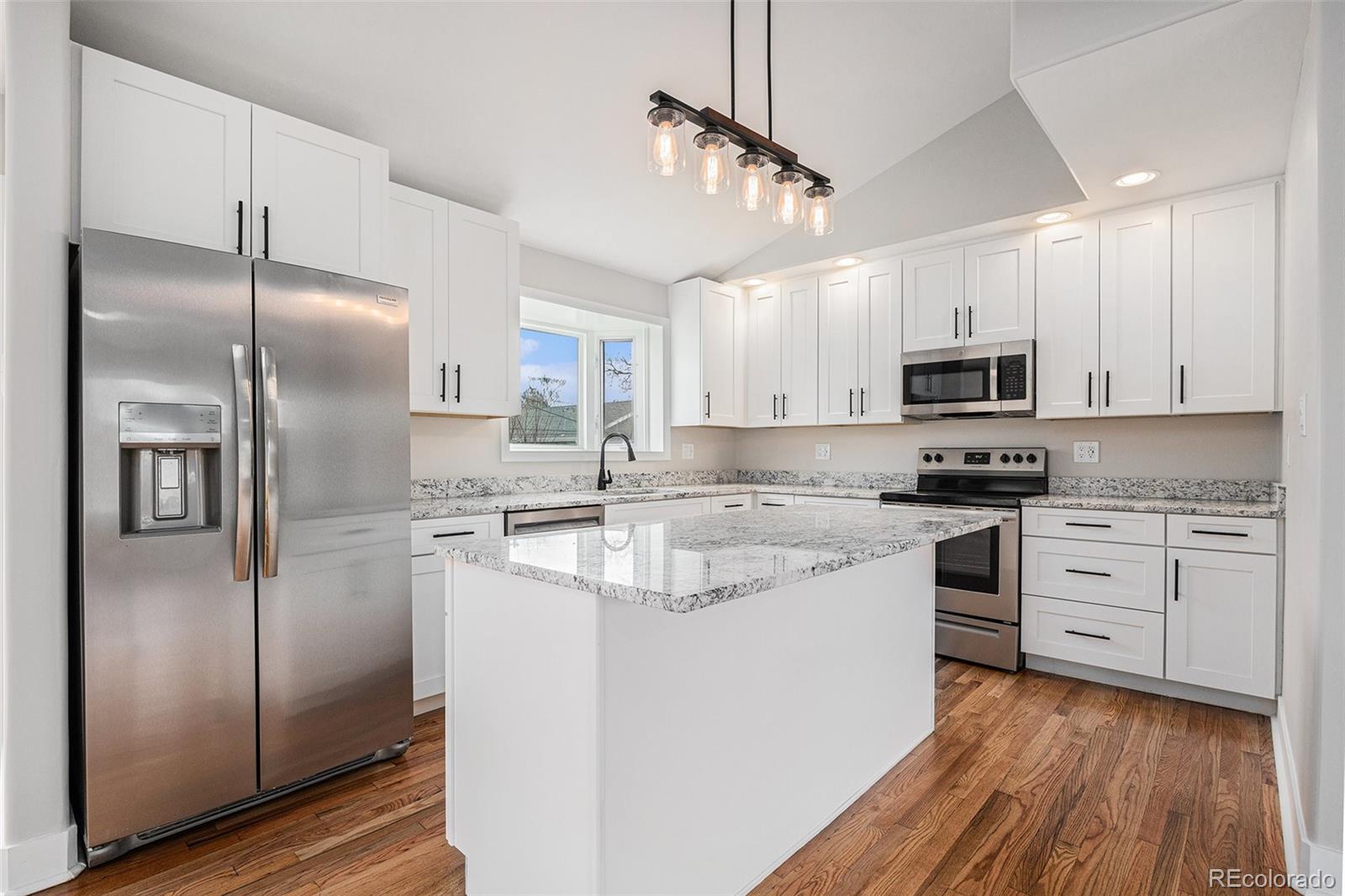 MLS Image #5 for 3999 w chenango avenue,littleton, Colorado