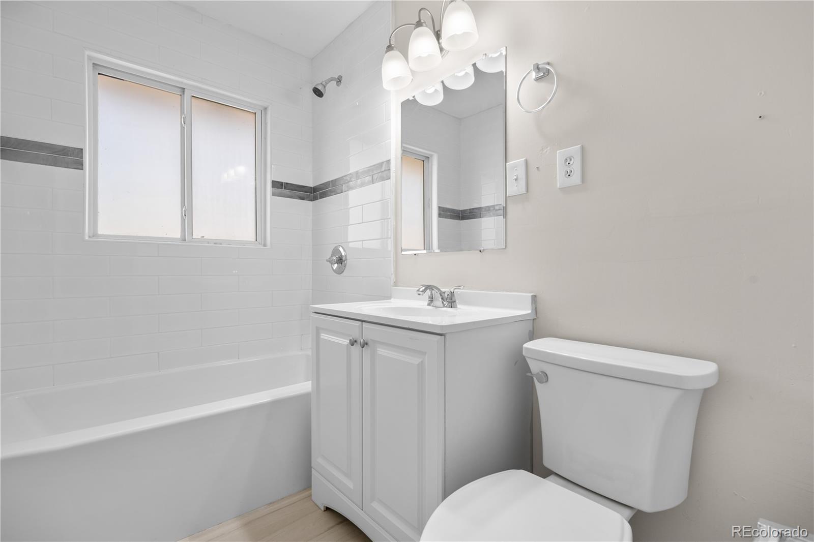 MLS Image #19 for 341  lansing street,aurora, Colorado