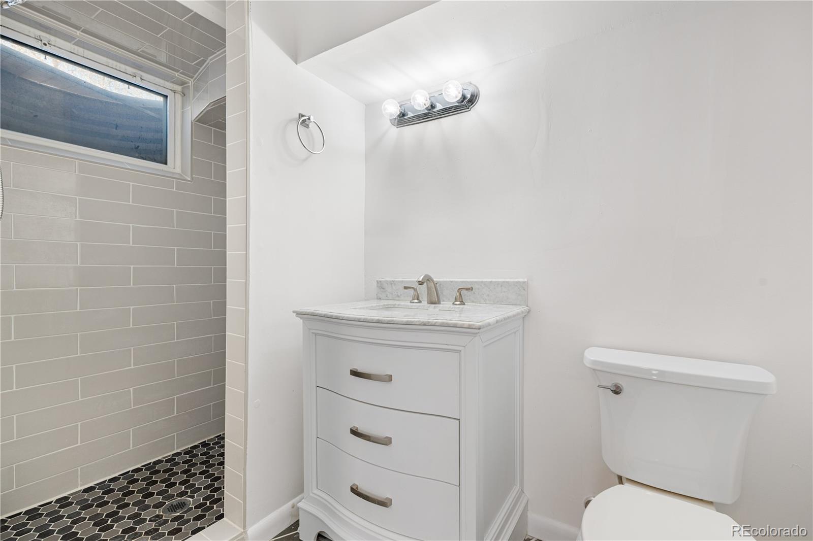 MLS Image #28 for 341  lansing street,aurora, Colorado