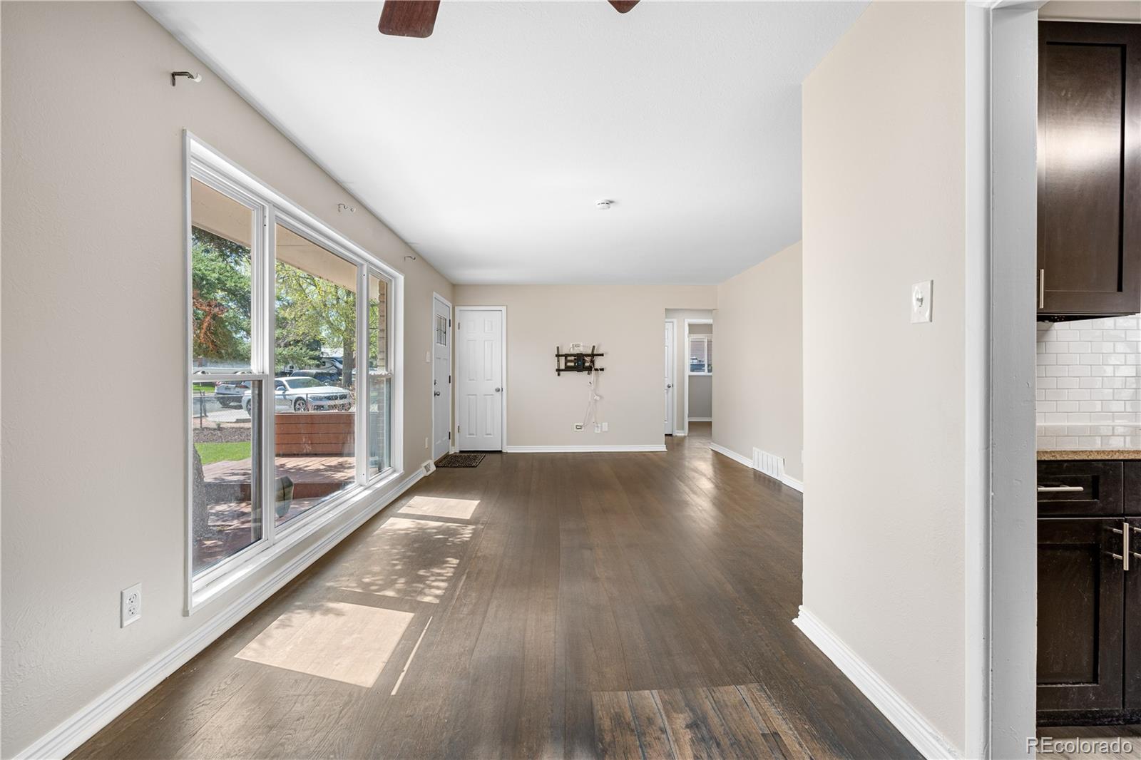 MLS Image #6 for 341  lansing street,aurora, Colorado