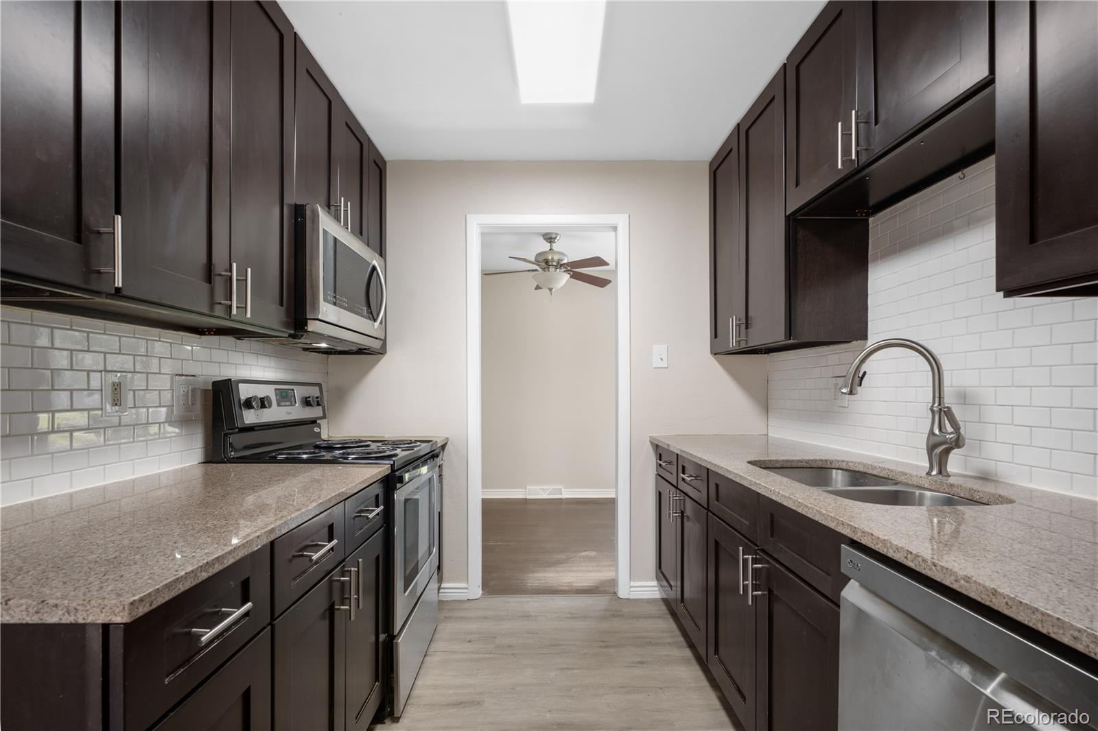 MLS Image #9 for 341  lansing street,aurora, Colorado