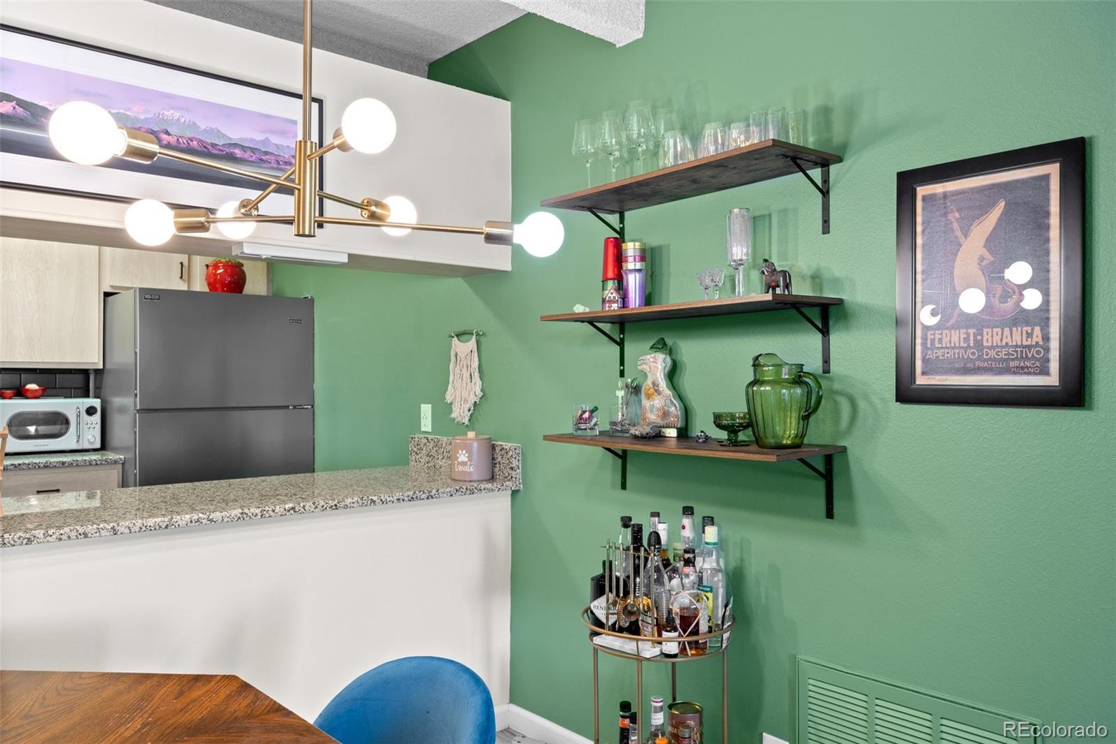 MLS Image #14 for 777 n washington street,denver, Colorado