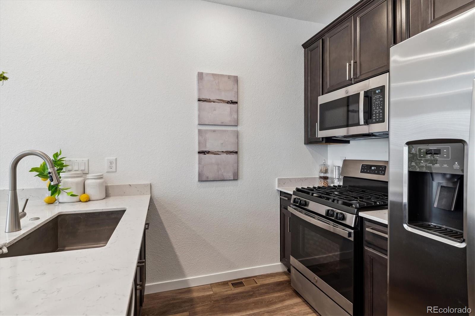 MLS Image #4 for 2036 s vance way ,lakewood, Colorado
