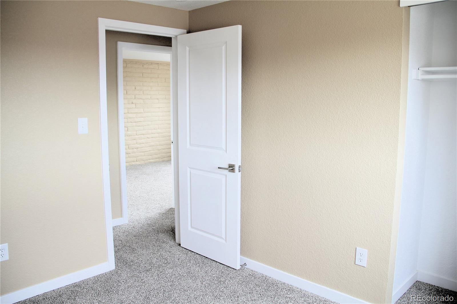 MLS Image #24 for 875 s quebec street,denver, Colorado