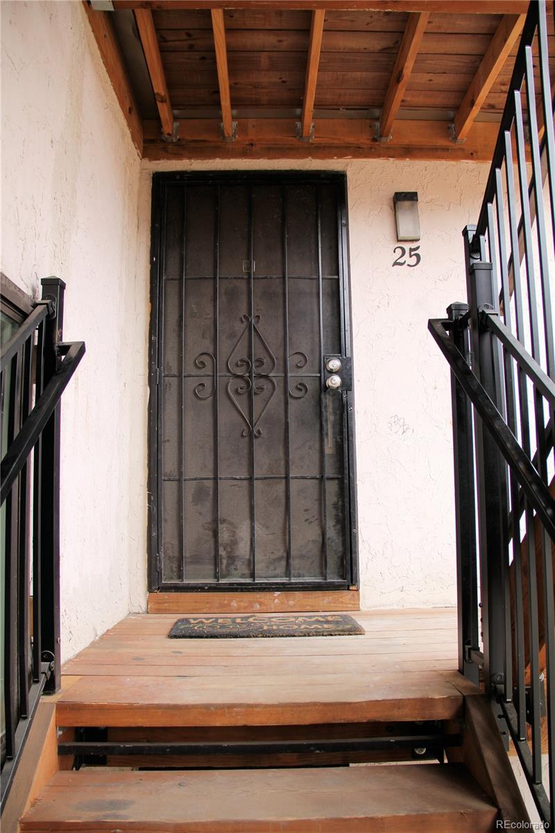 MLS Image #29 for 875 s quebec street,denver, Colorado