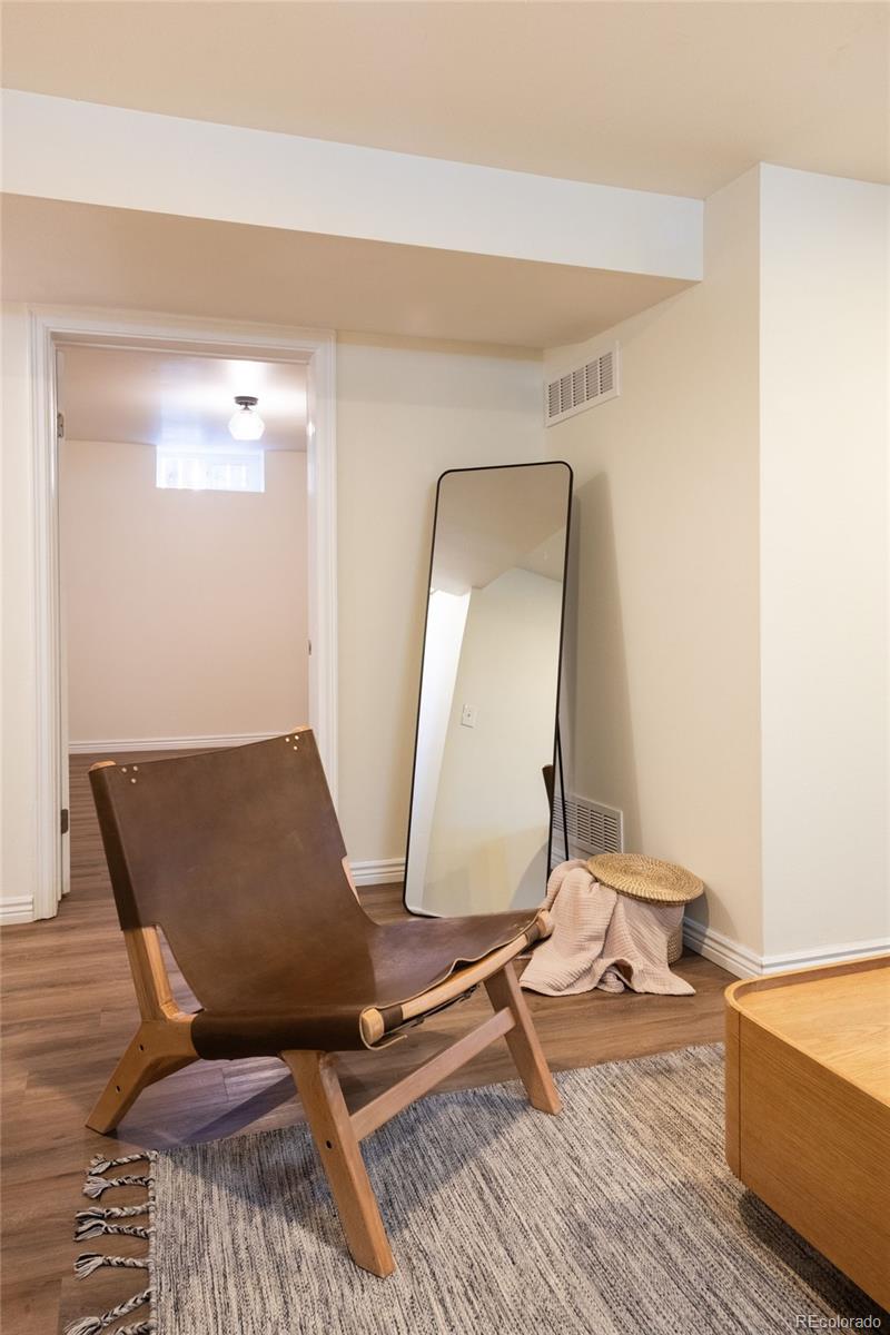 MLS Image #26 for 3216 n saint paul street,denver, Colorado