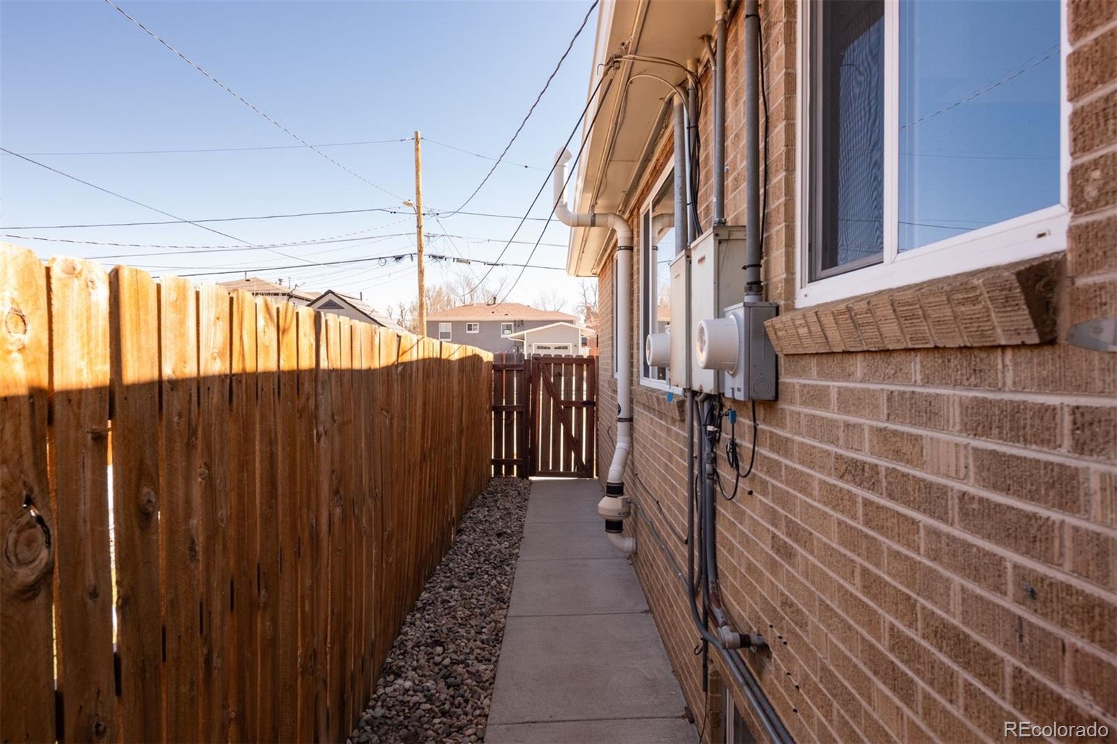 MLS Image #35 for 3216 n saint paul street,denver, Colorado