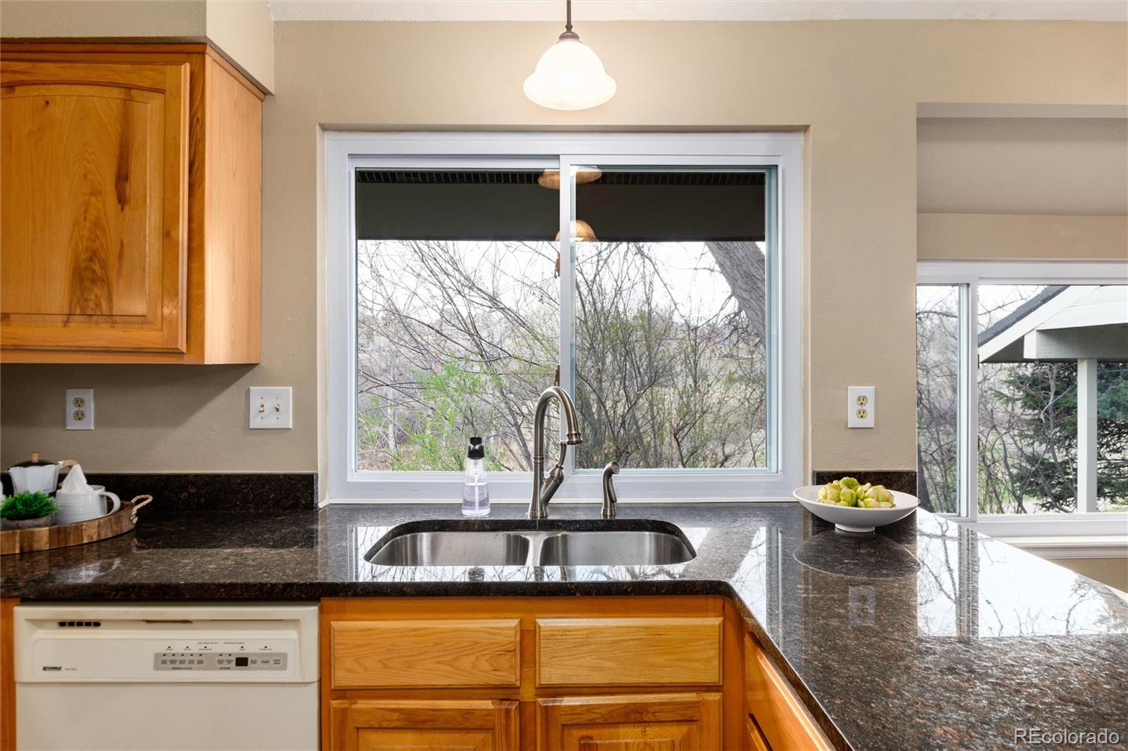 MLS Image #11 for 7676 s olive circle,centennial, Colorado