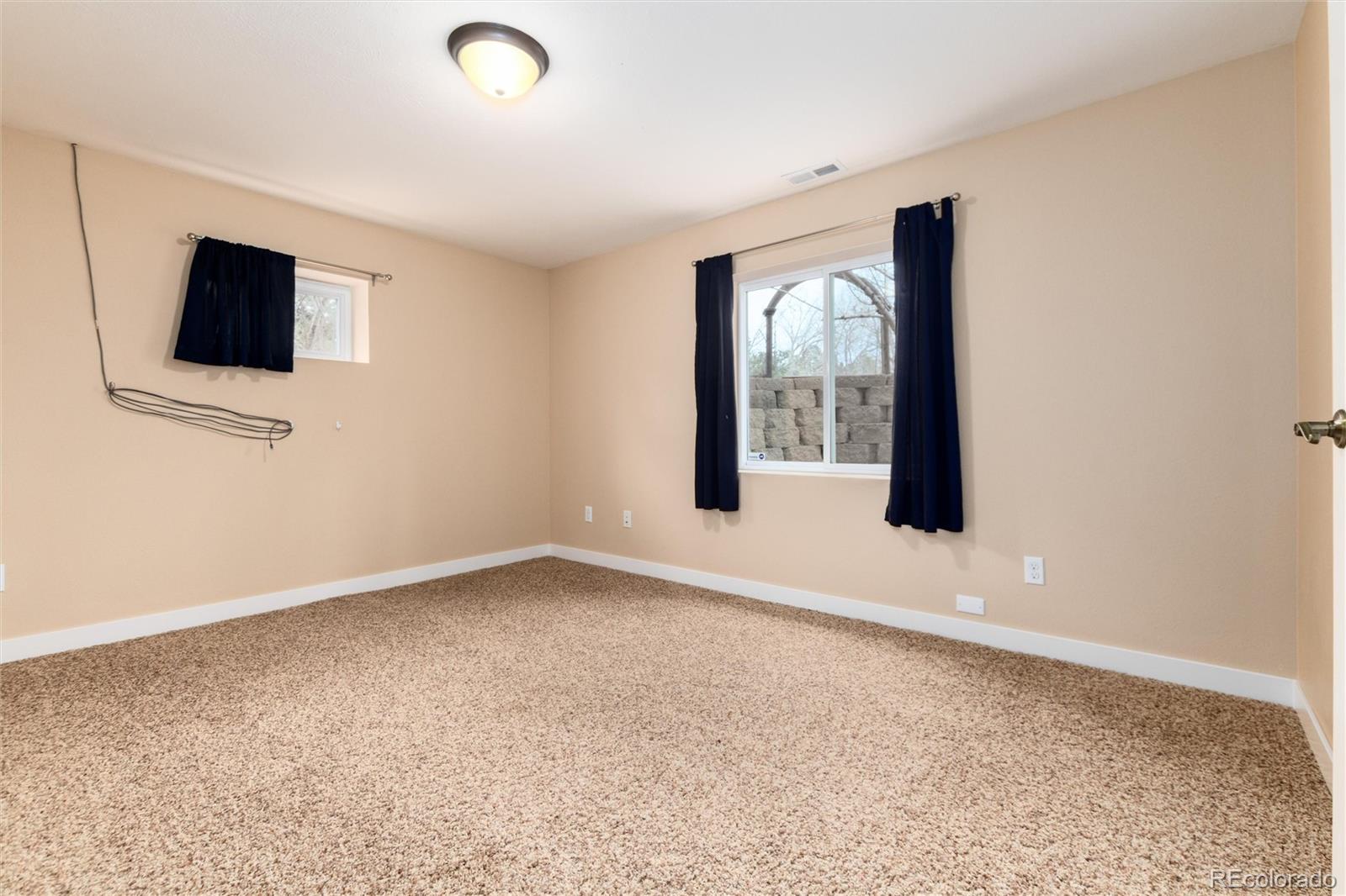 MLS Image #32 for 7676 s olive circle,centennial, Colorado