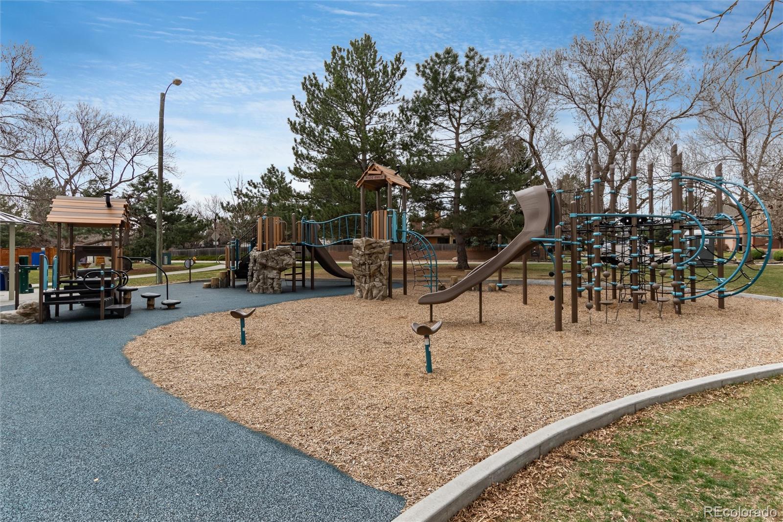 MLS Image #49 for 7676 s olive circle,centennial, Colorado