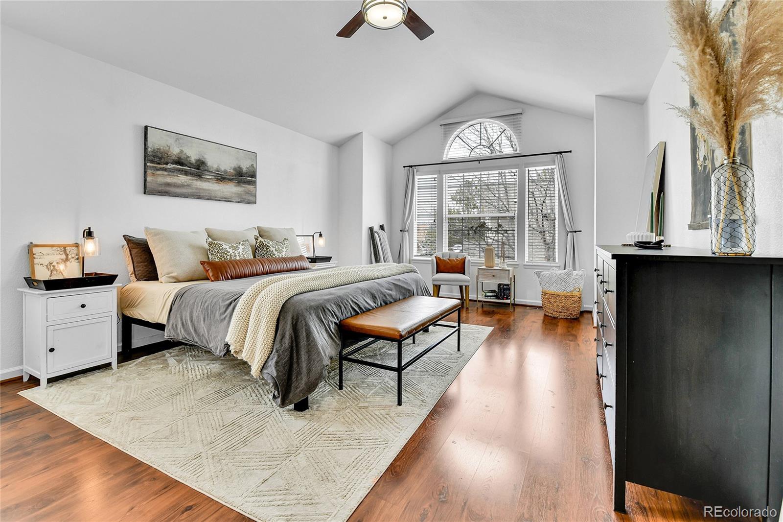 MLS Image #16 for 2208 s tucson way,aurora, Colorado