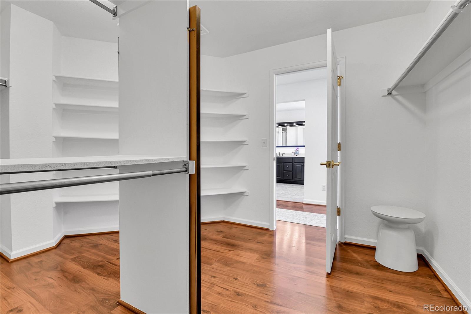 MLS Image #22 for 2208 s tucson way,aurora, Colorado