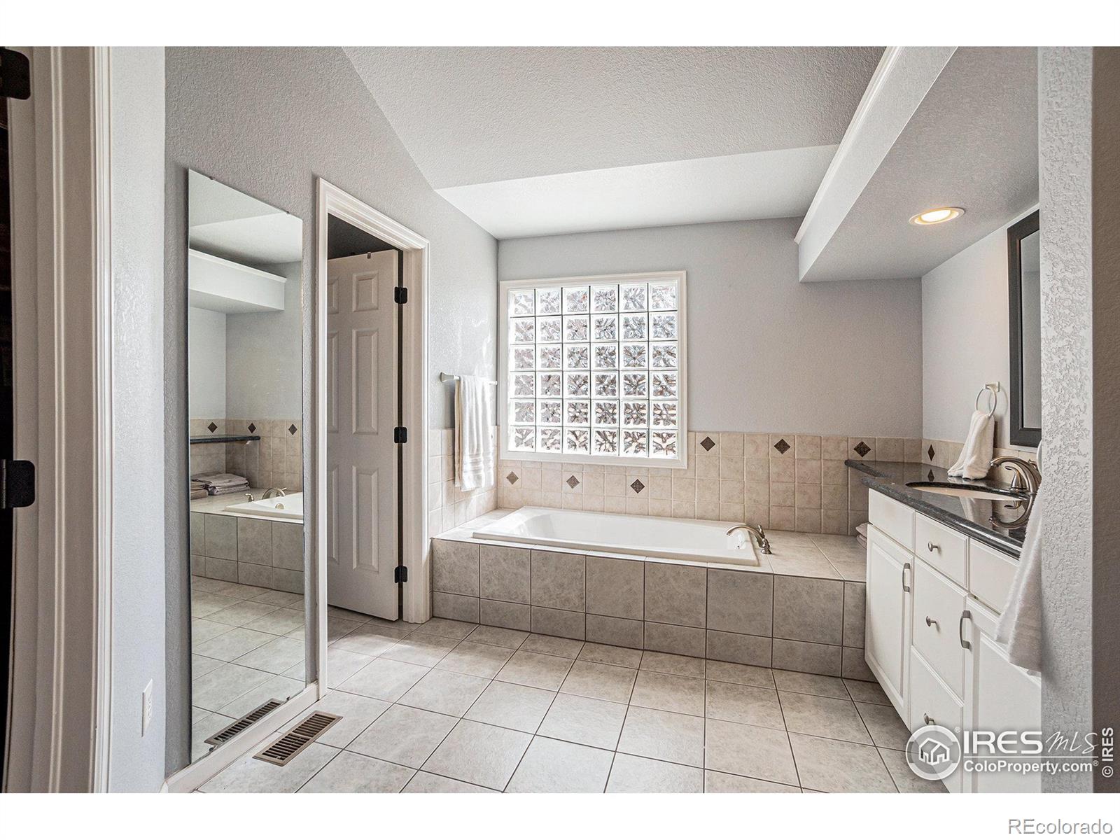 MLS Image #16 for 2409  denby court,fort collins, Colorado