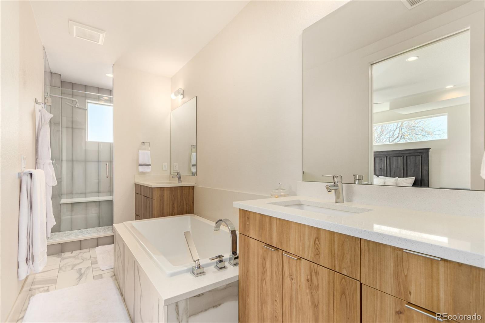 MLS Image #17 for 4335 n pecos street,denver, Colorado