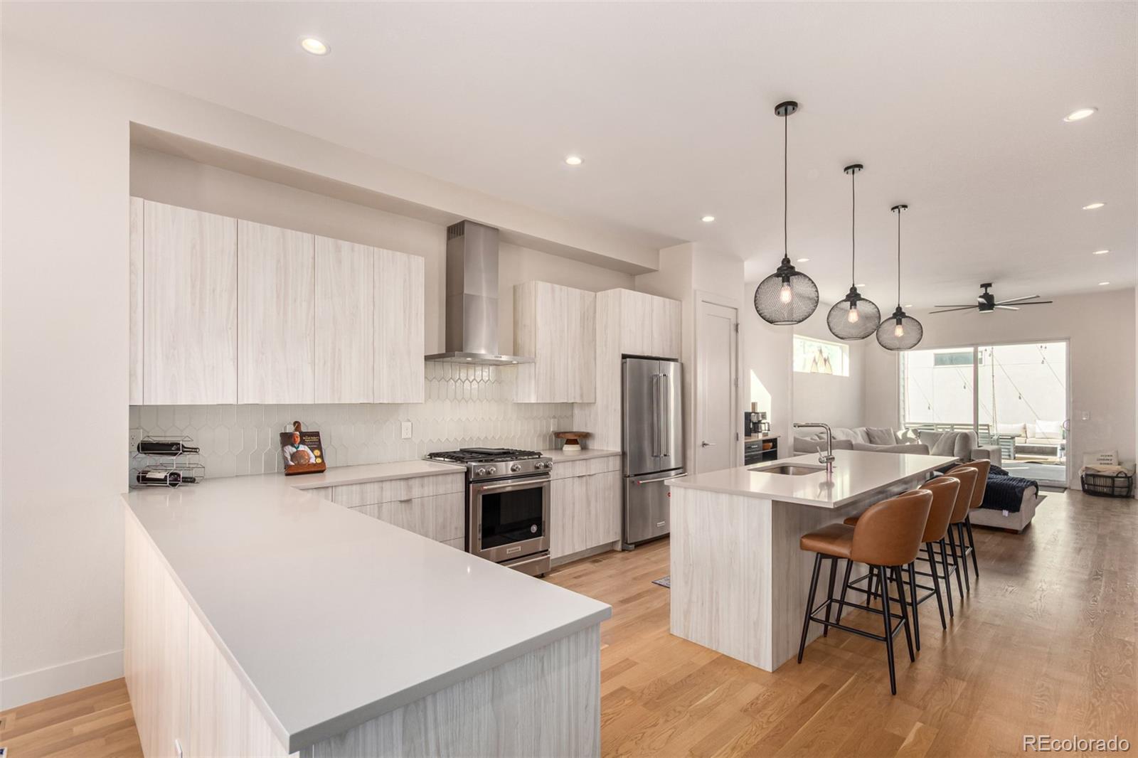 MLS Image #5 for 4335 n pecos street,denver, Colorado