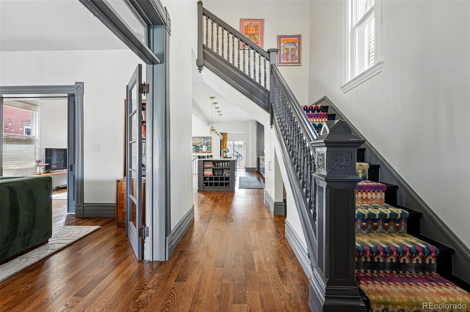 MLS Image #12 for 553 s sherman street,denver, Colorado