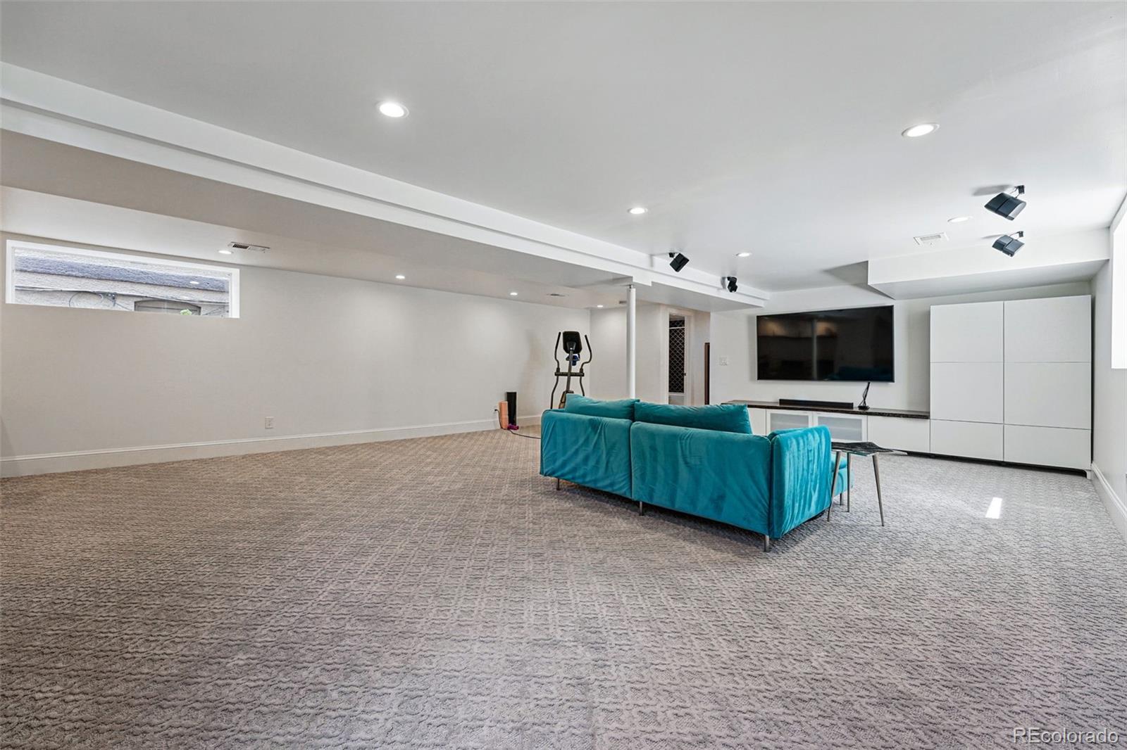 MLS Image #24 for 553 s sherman street,denver, Colorado