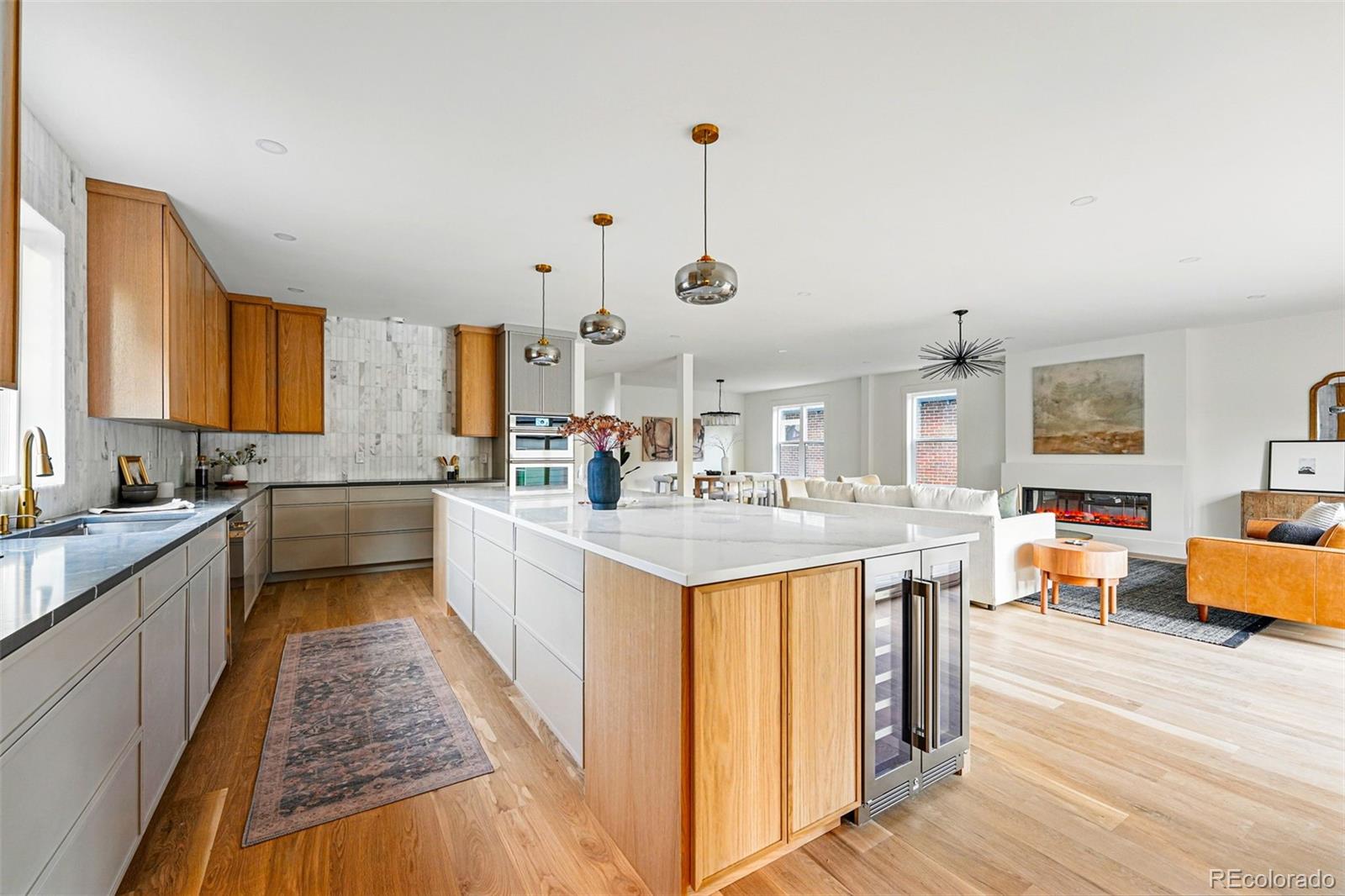 MLS Image #17 for 2391  hudson street,denver, Colorado