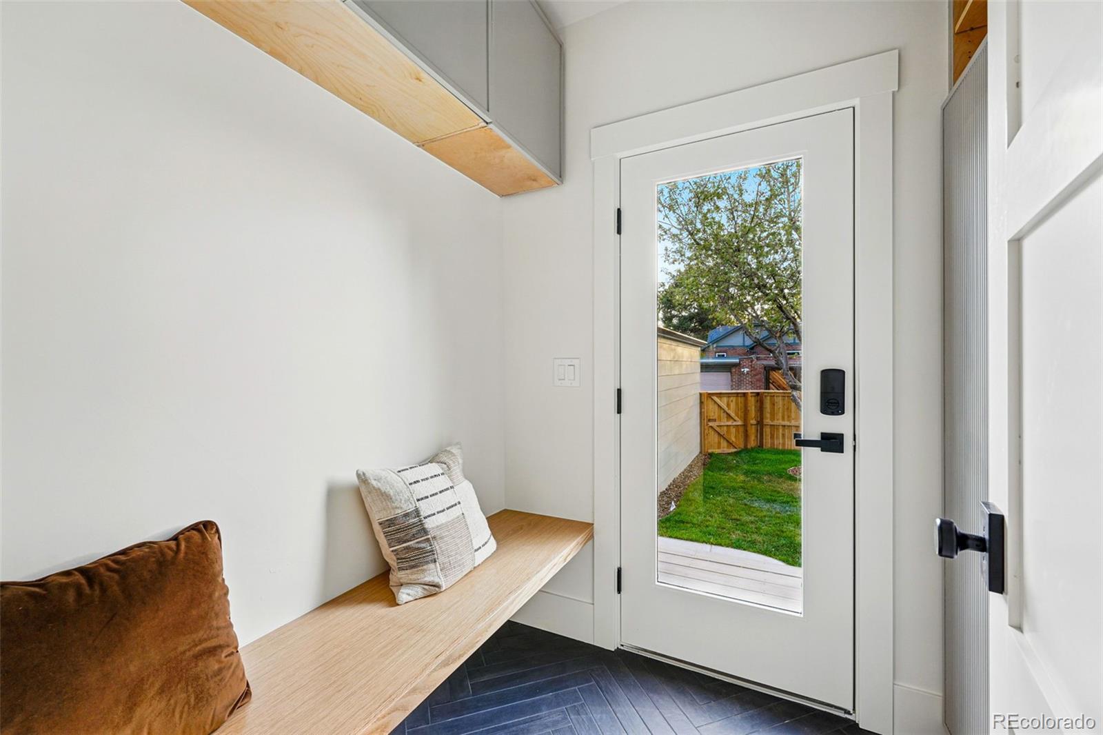 MLS Image #19 for 2391  hudson street,denver, Colorado