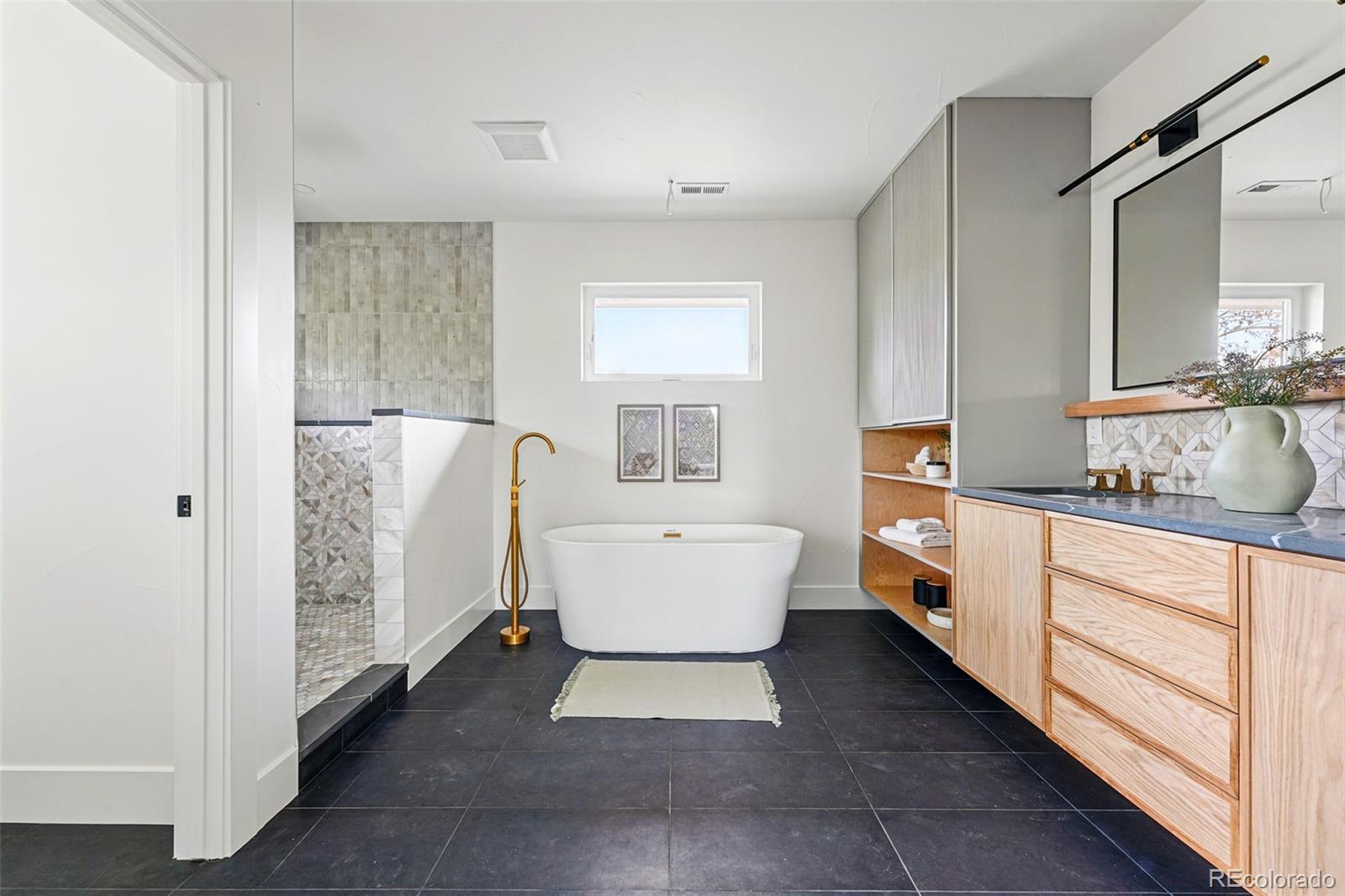 MLS Image #29 for 2391  hudson street,denver, Colorado