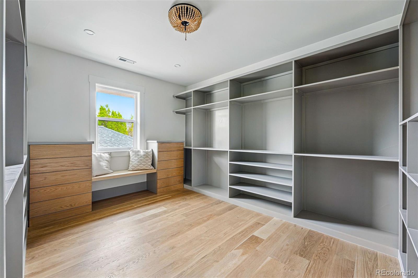 MLS Image #32 for 2391  hudson street,denver, Colorado