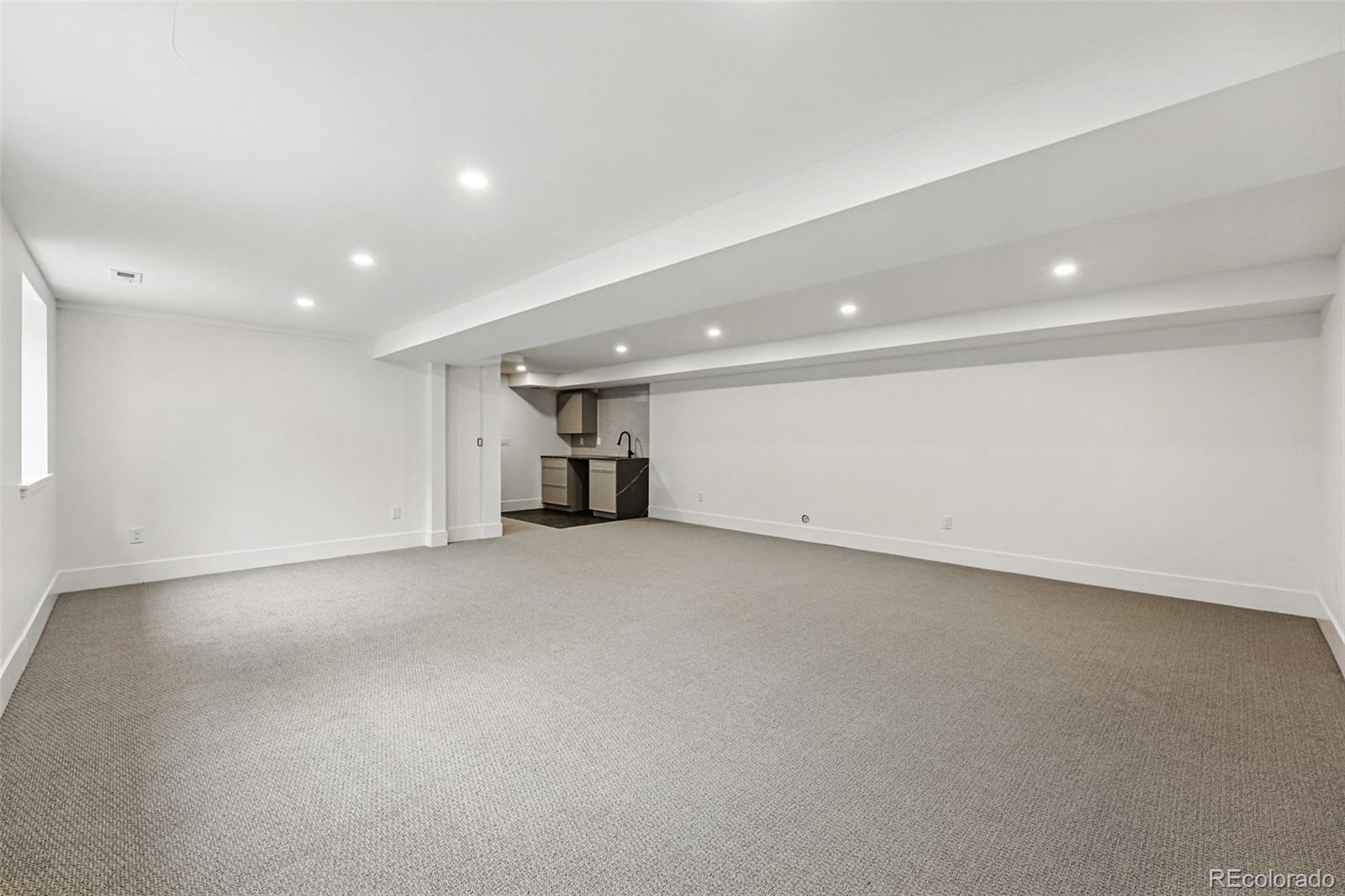 MLS Image #37 for 2391  hudson street,denver, Colorado