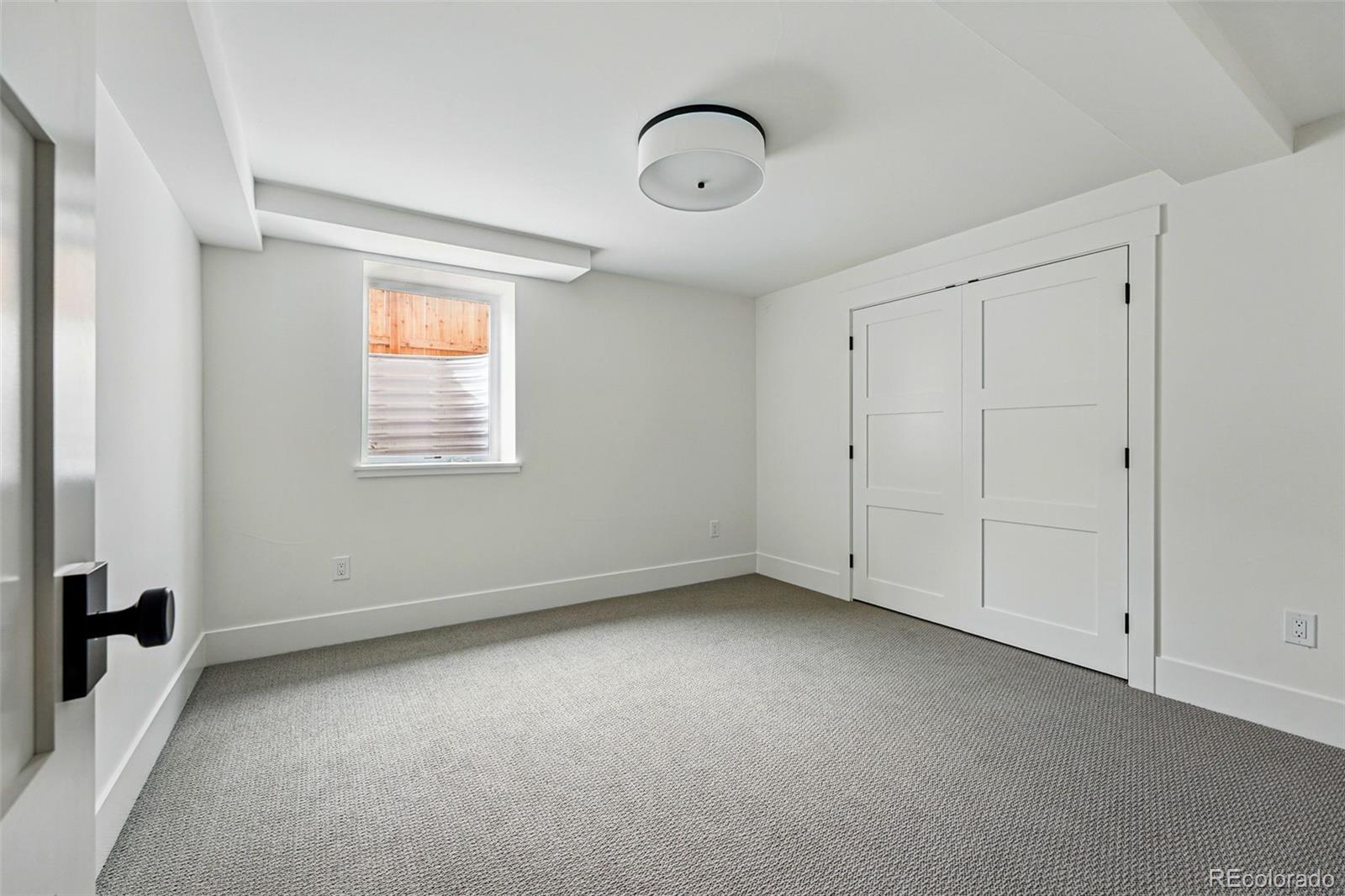 MLS Image #39 for 2391  hudson street,denver, Colorado