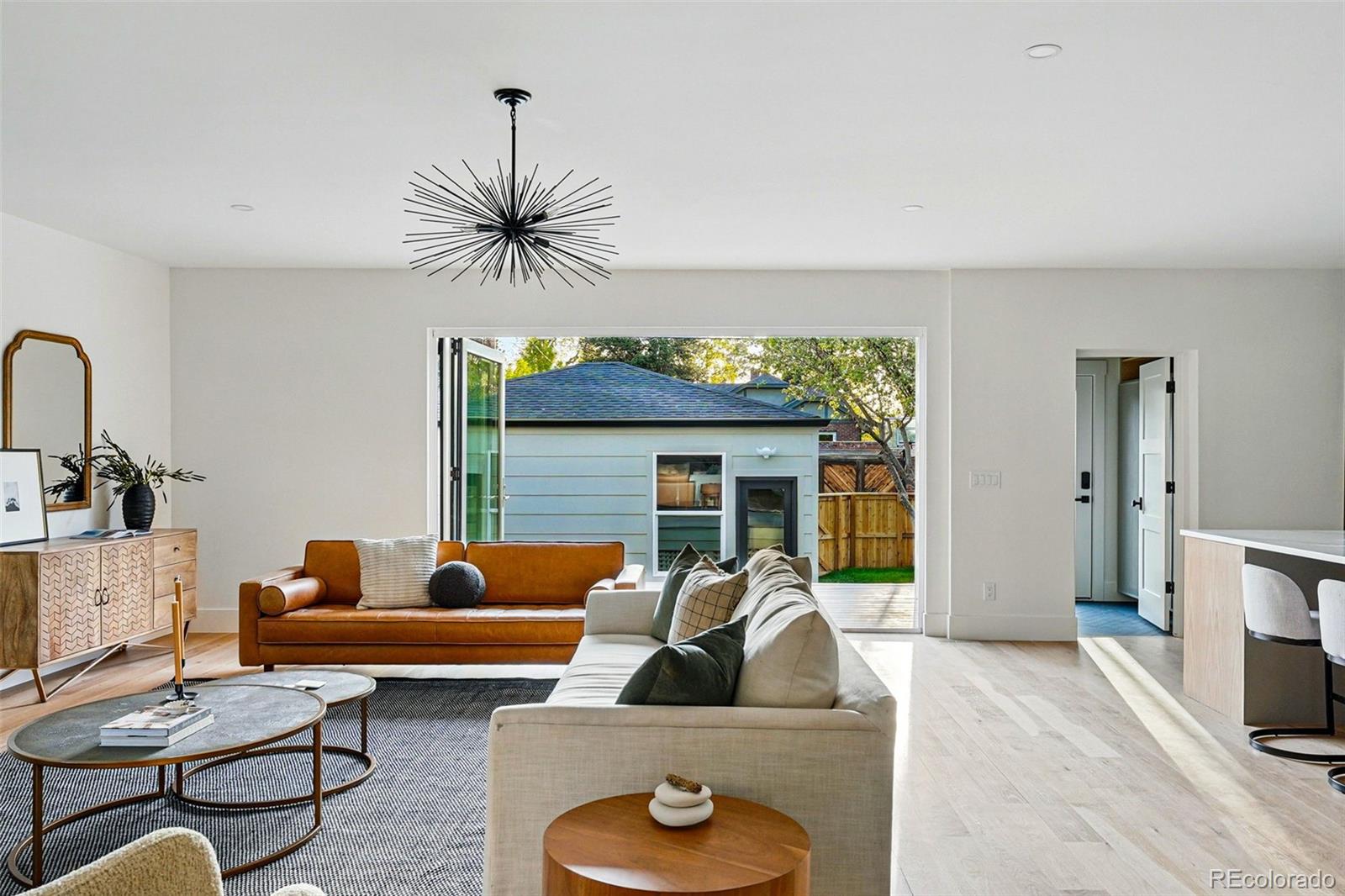 MLS Image #9 for 2391  hudson street,denver, Colorado