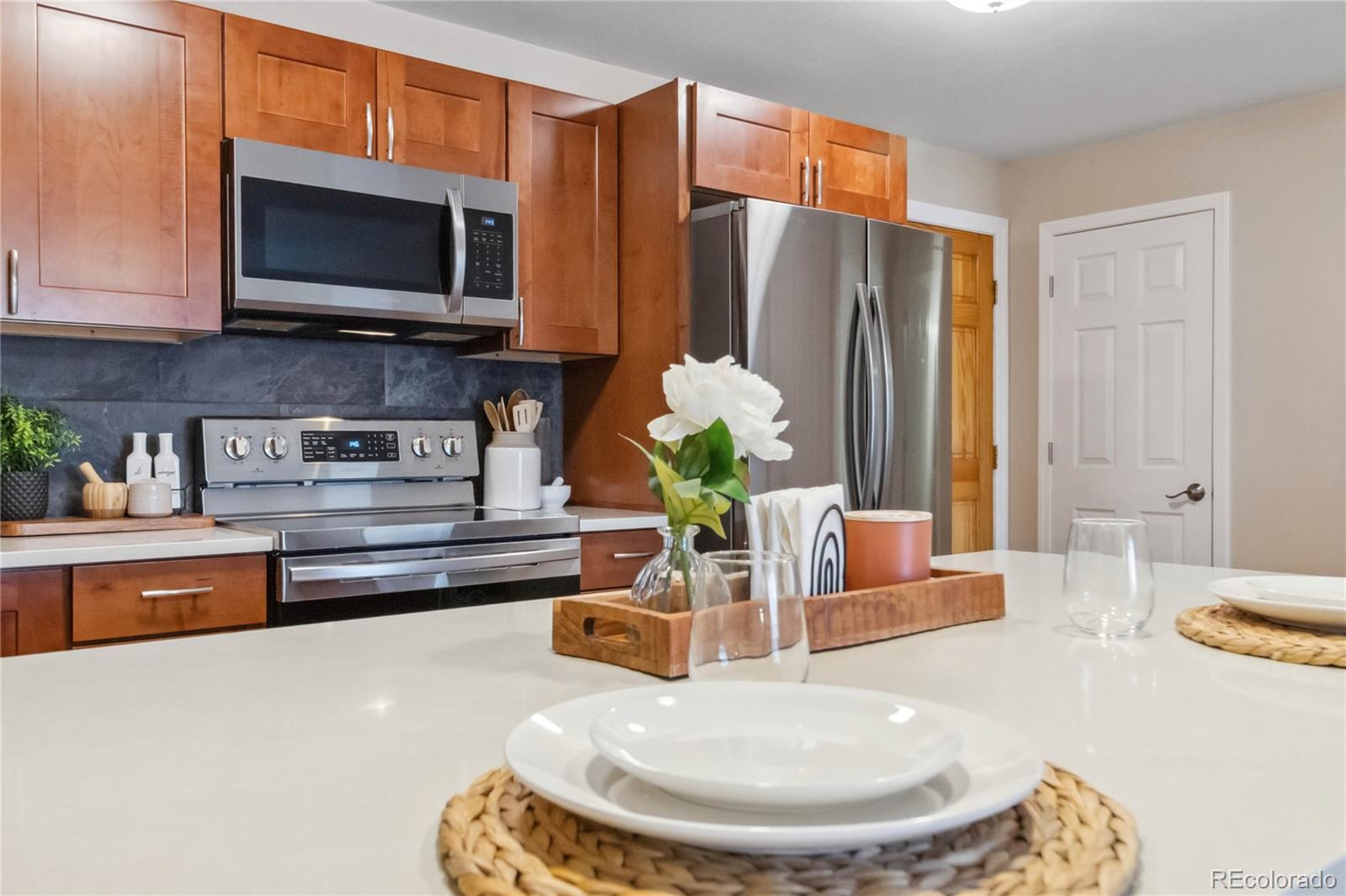 MLS Image #10 for 1410  york street,denver, Colorado