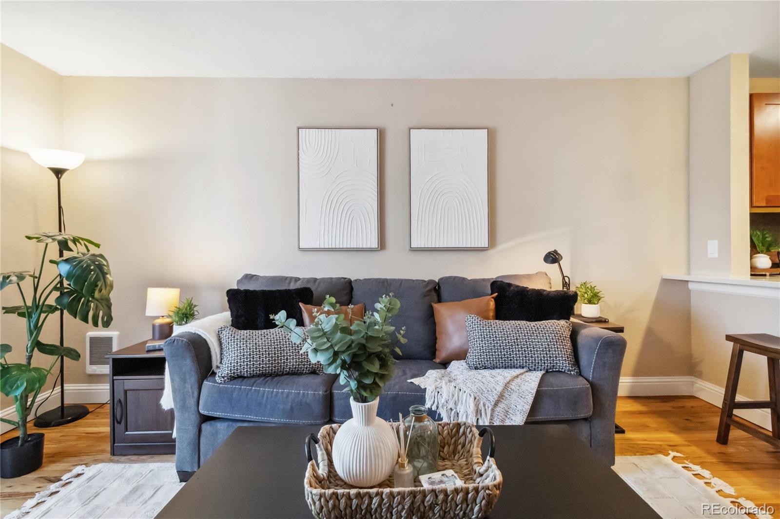 MLS Image #4 for 1410  york street,denver, Colorado