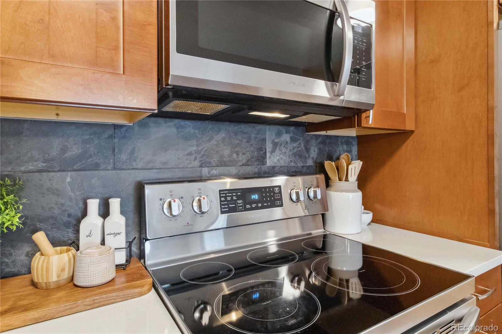 MLS Image #7 for 1410  york street,denver, Colorado