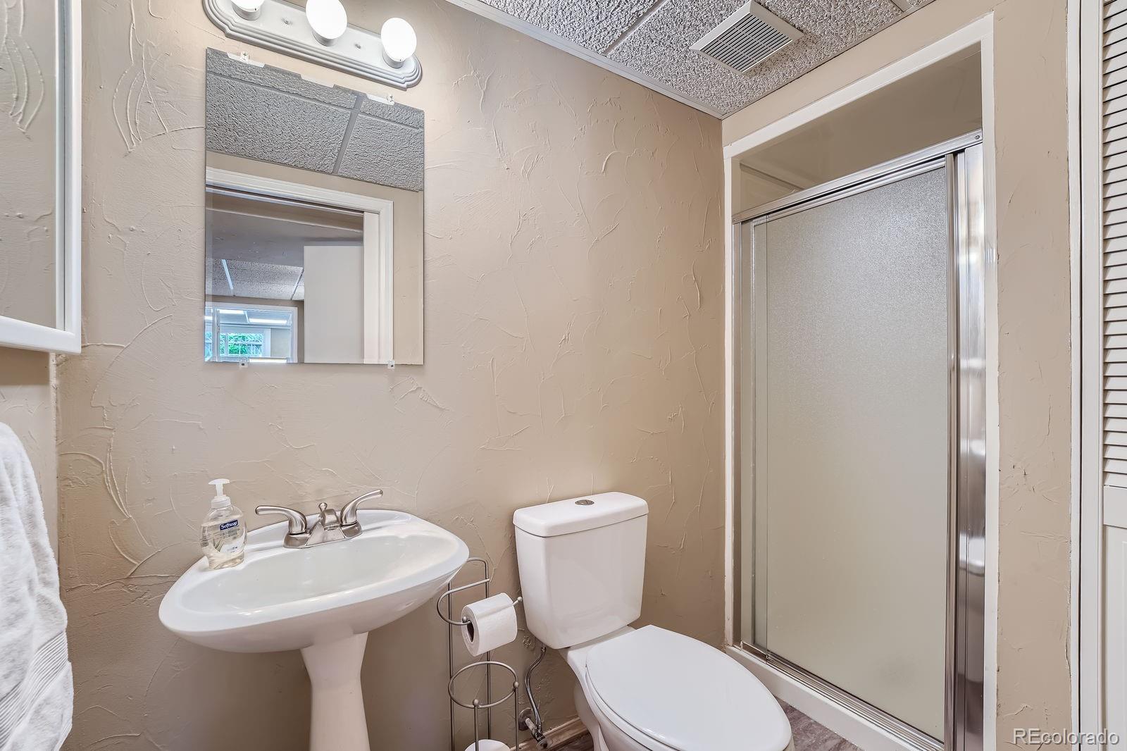 MLS Image #37 for 8216 s krameria way,centennial, Colorado