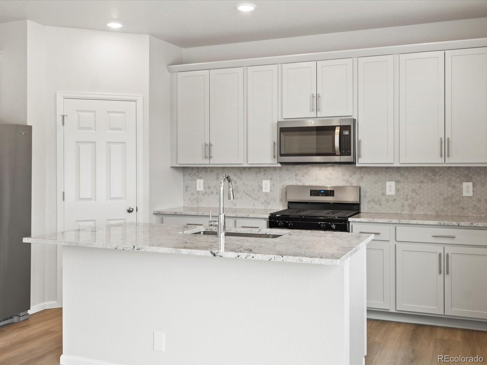 MLS Image #11 for 2720  73rd avenue court,greeley, Colorado