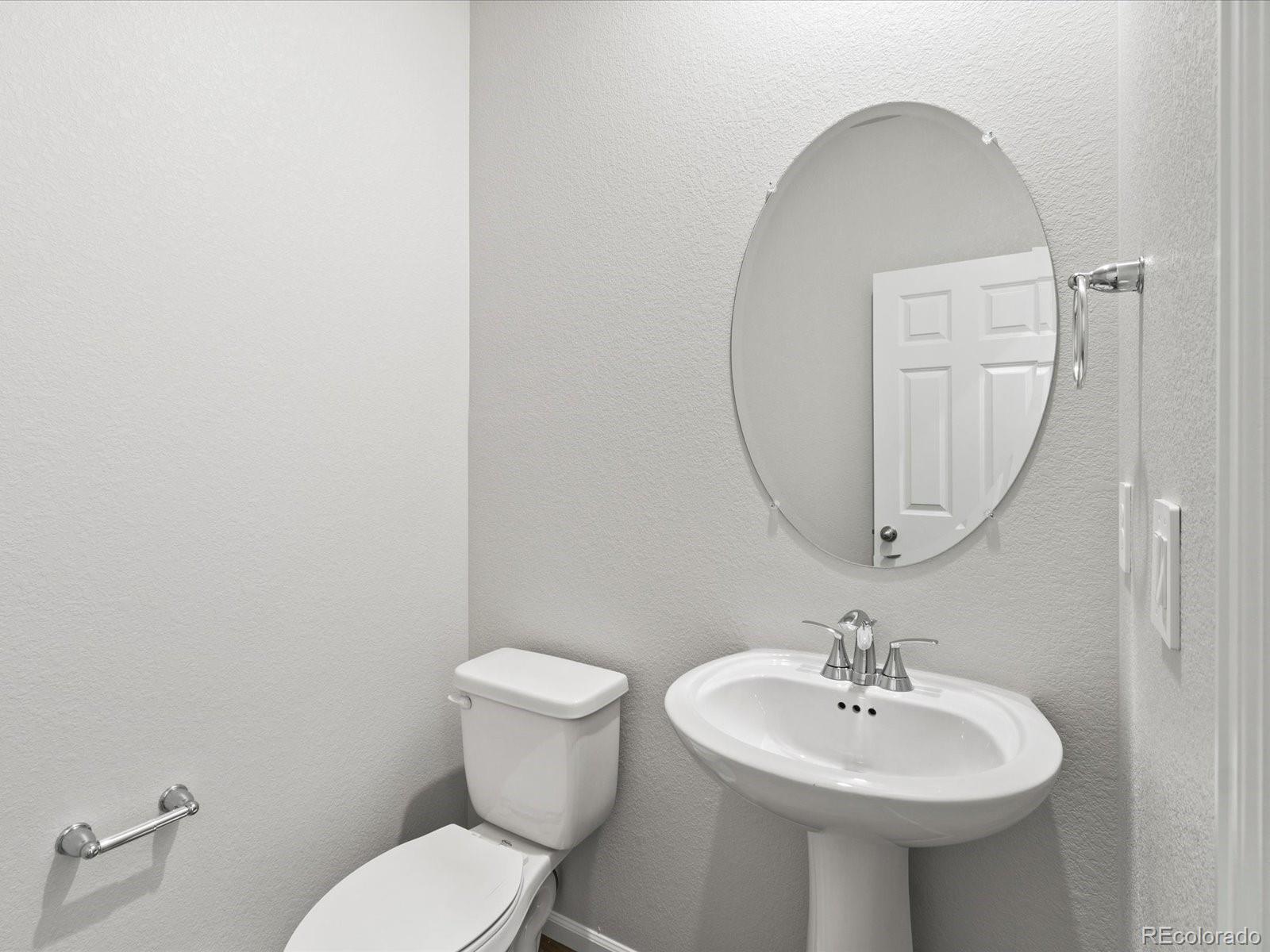 MLS Image #4 for 2720  73rd avenue court,greeley, Colorado