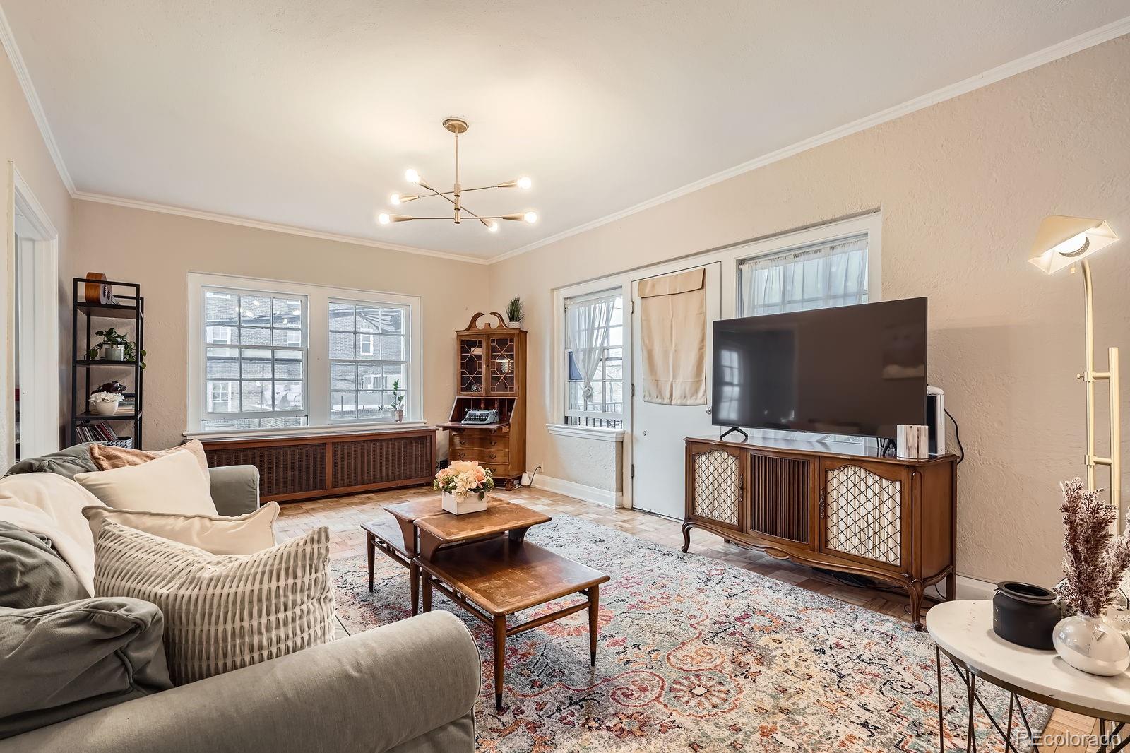 MLS Image #1 for 963 n logan street 11,denver, Colorado