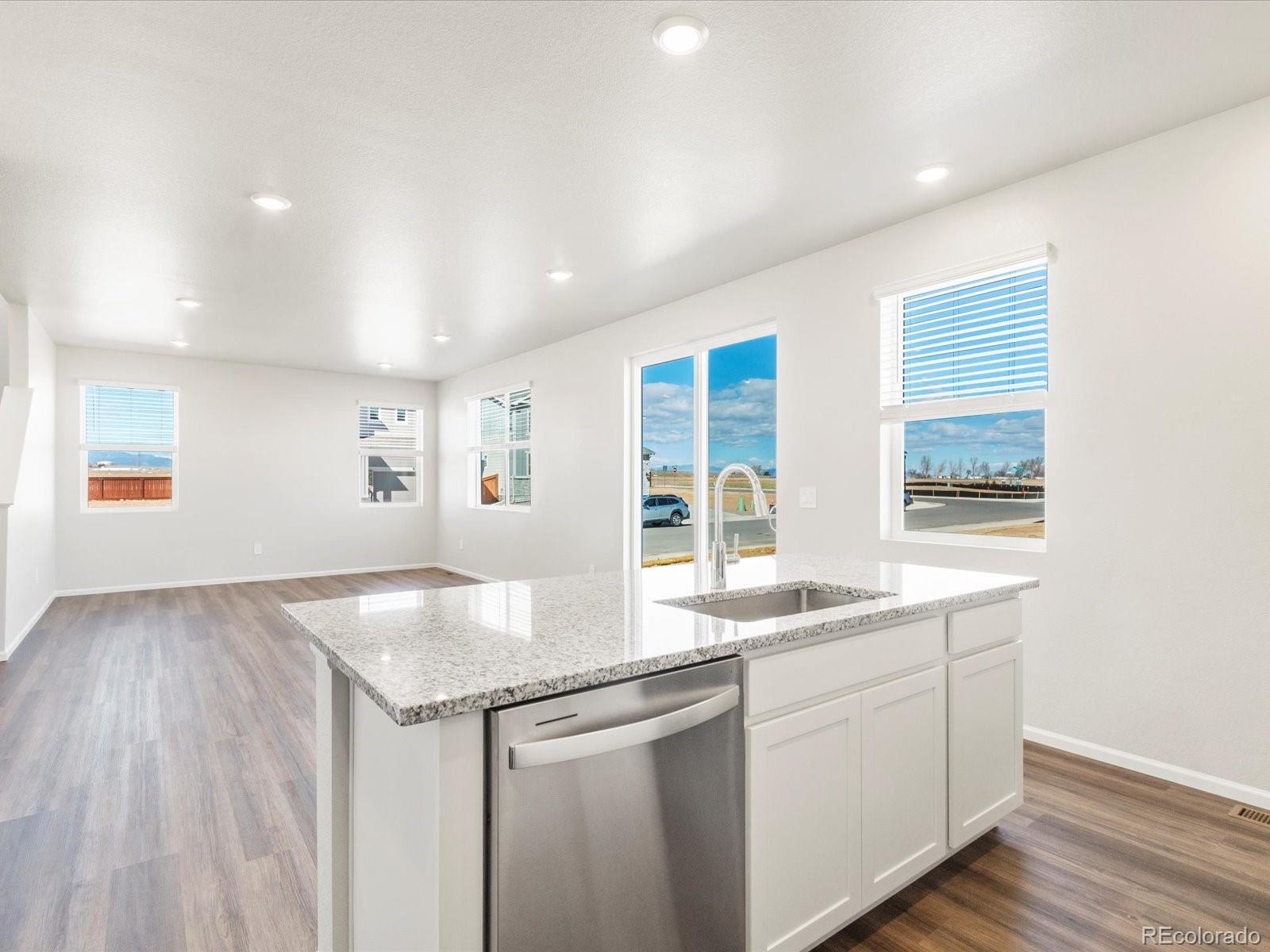 MLS Image #15 for 4701  sunsplash way,johnstown, Colorado
