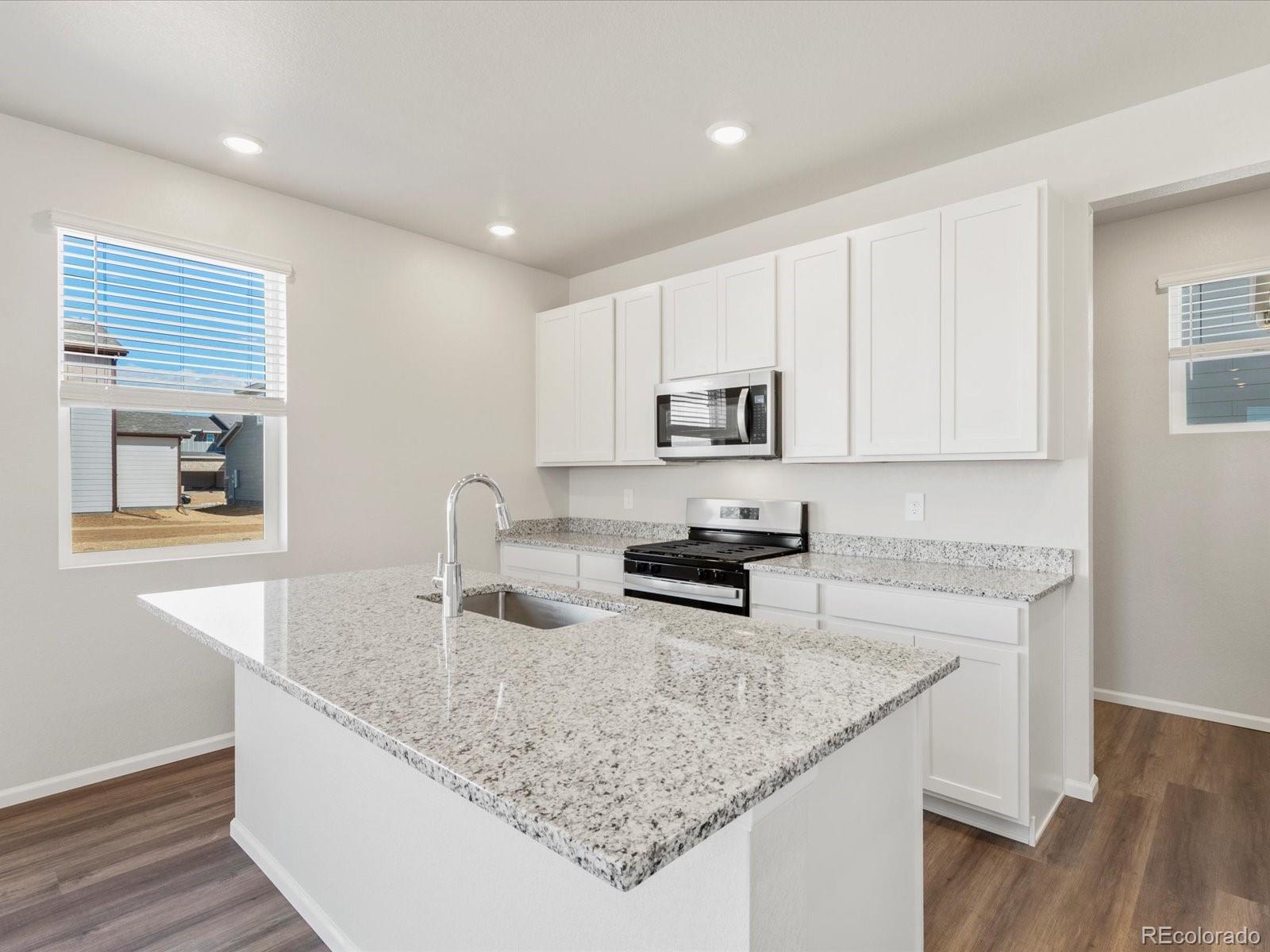MLS Image #17 for 4701  sunsplash way,johnstown, Colorado