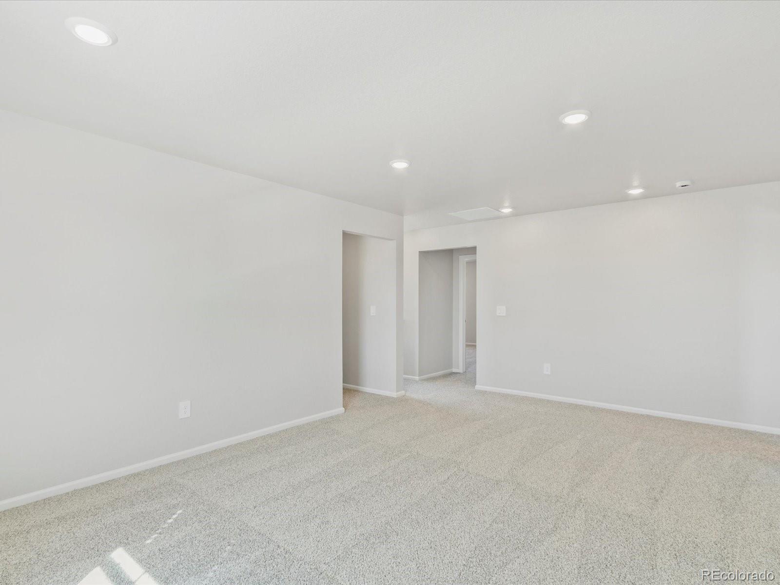 MLS Image #21 for 4701  sunsplash way,johnstown, Colorado