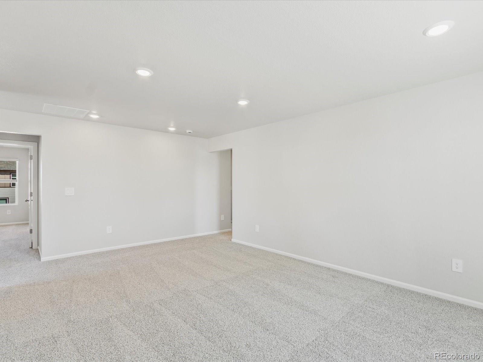 MLS Image #22 for 4701  sunsplash way,johnstown, Colorado