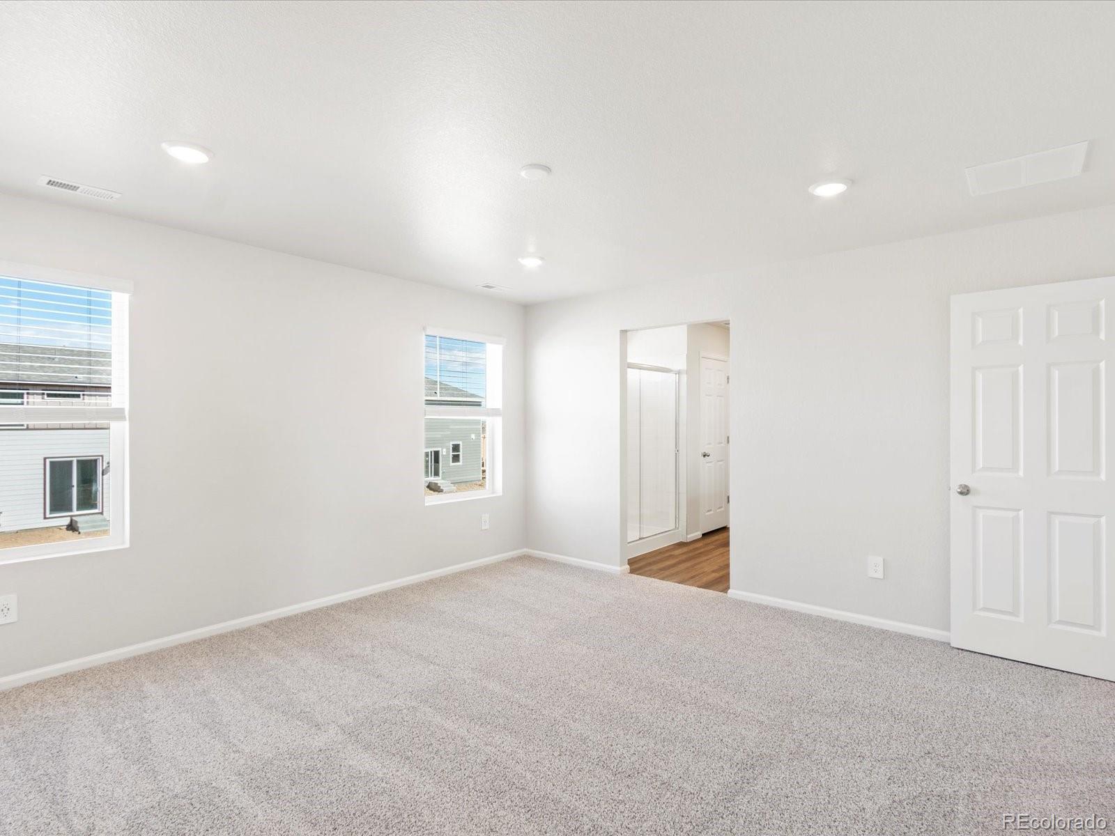 MLS Image #24 for 4701  sunsplash way,johnstown, Colorado